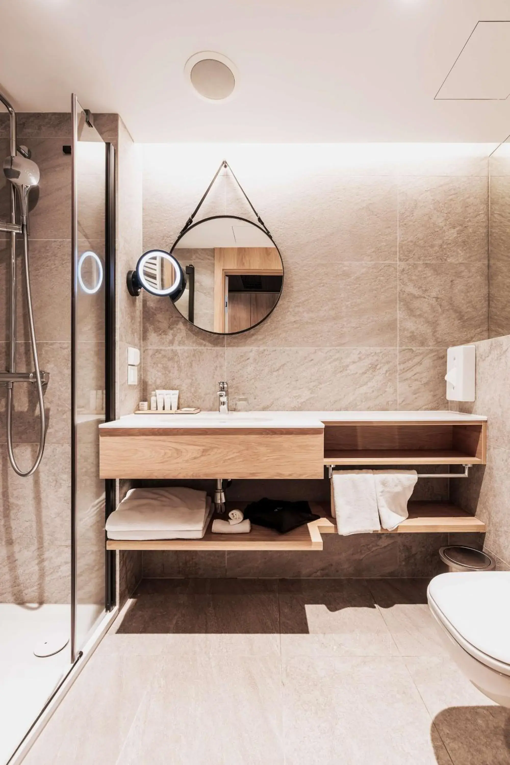 Bathroom in Radisson Hotel Szklarska Poręba Bathroom in Radisson Hotel Szklarska Poręba