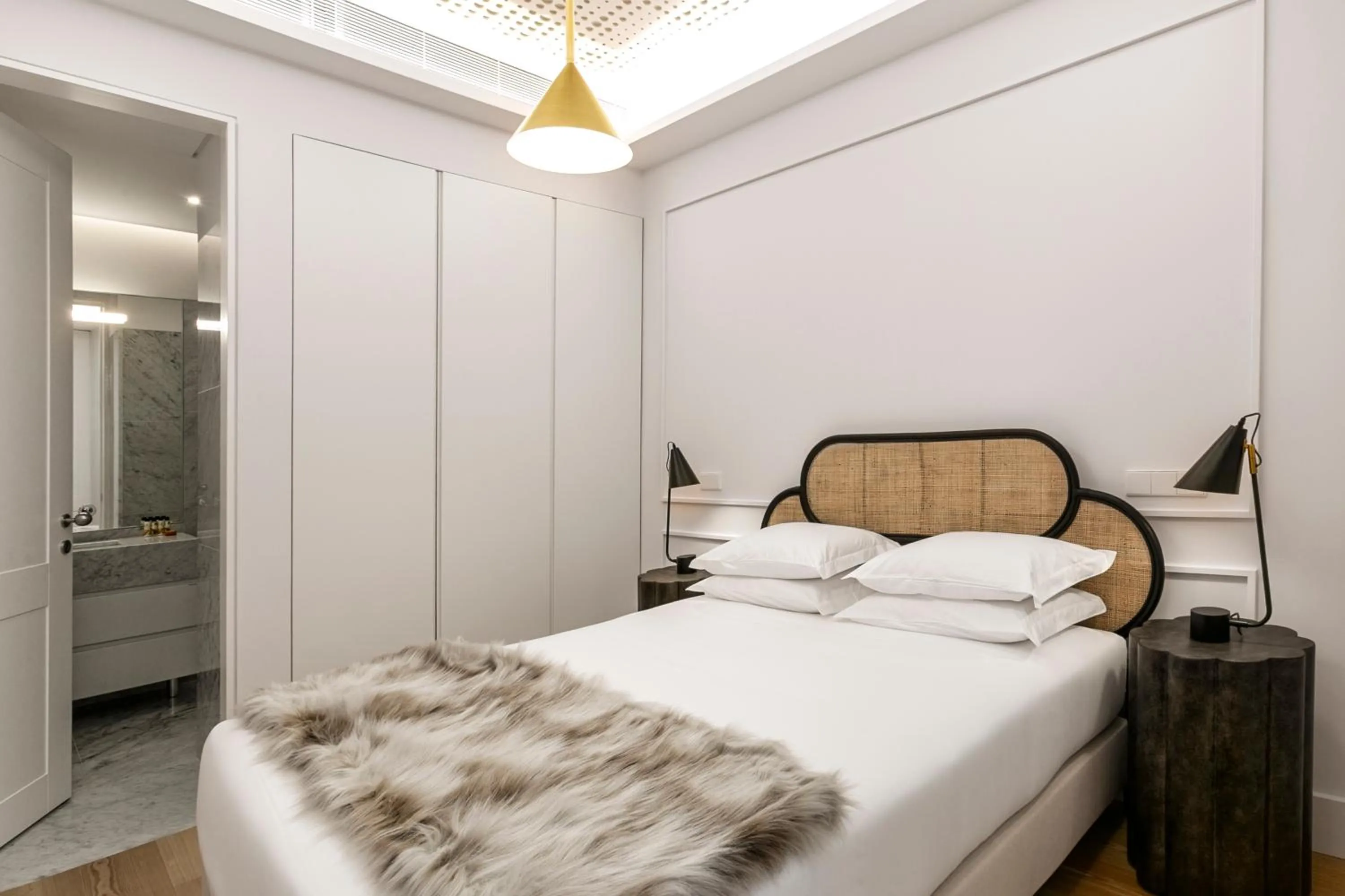 Decorative detail in Casas da Baixa - Unique Chiado