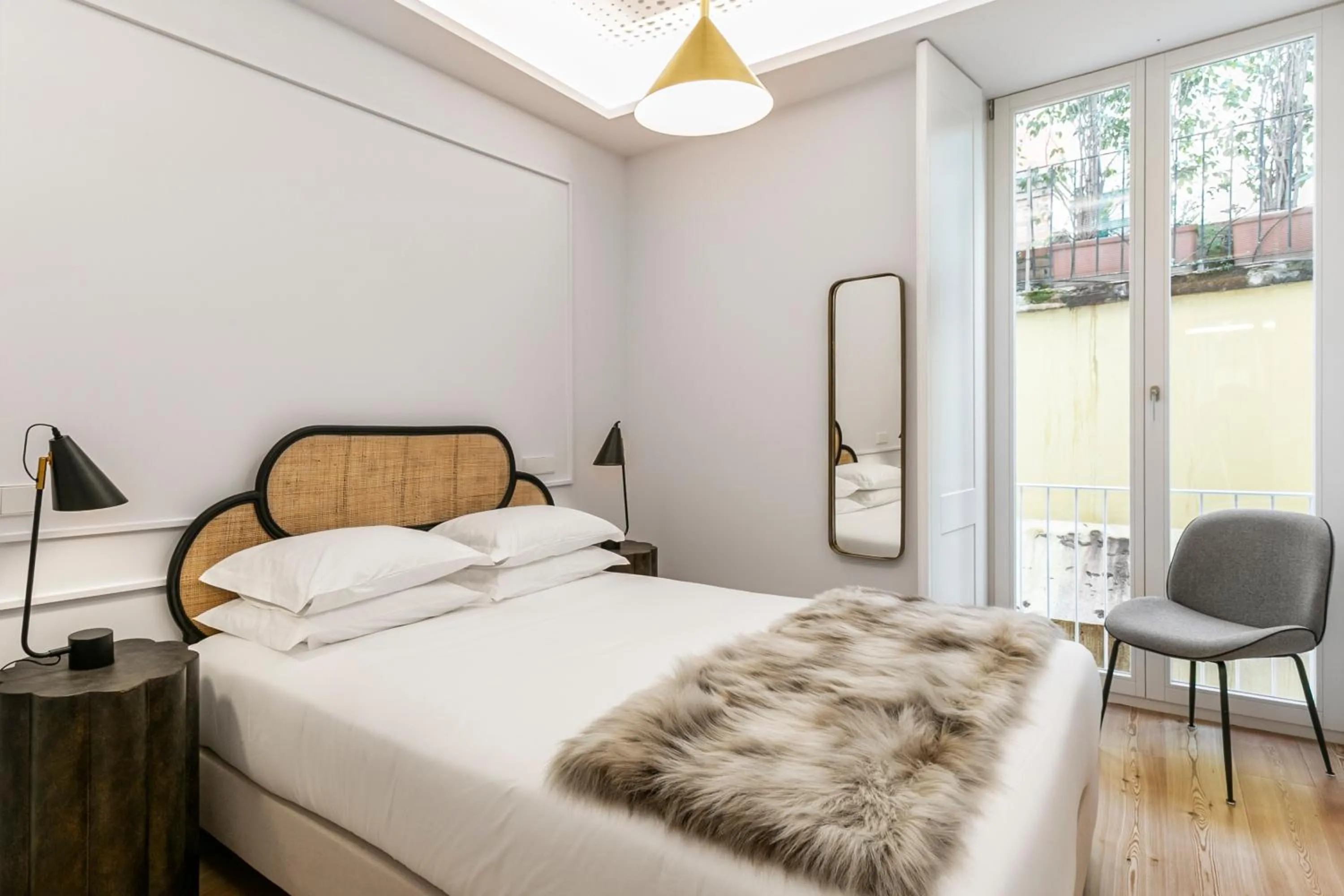 Decorative detail in Casas da Baixa - Unique Chiado