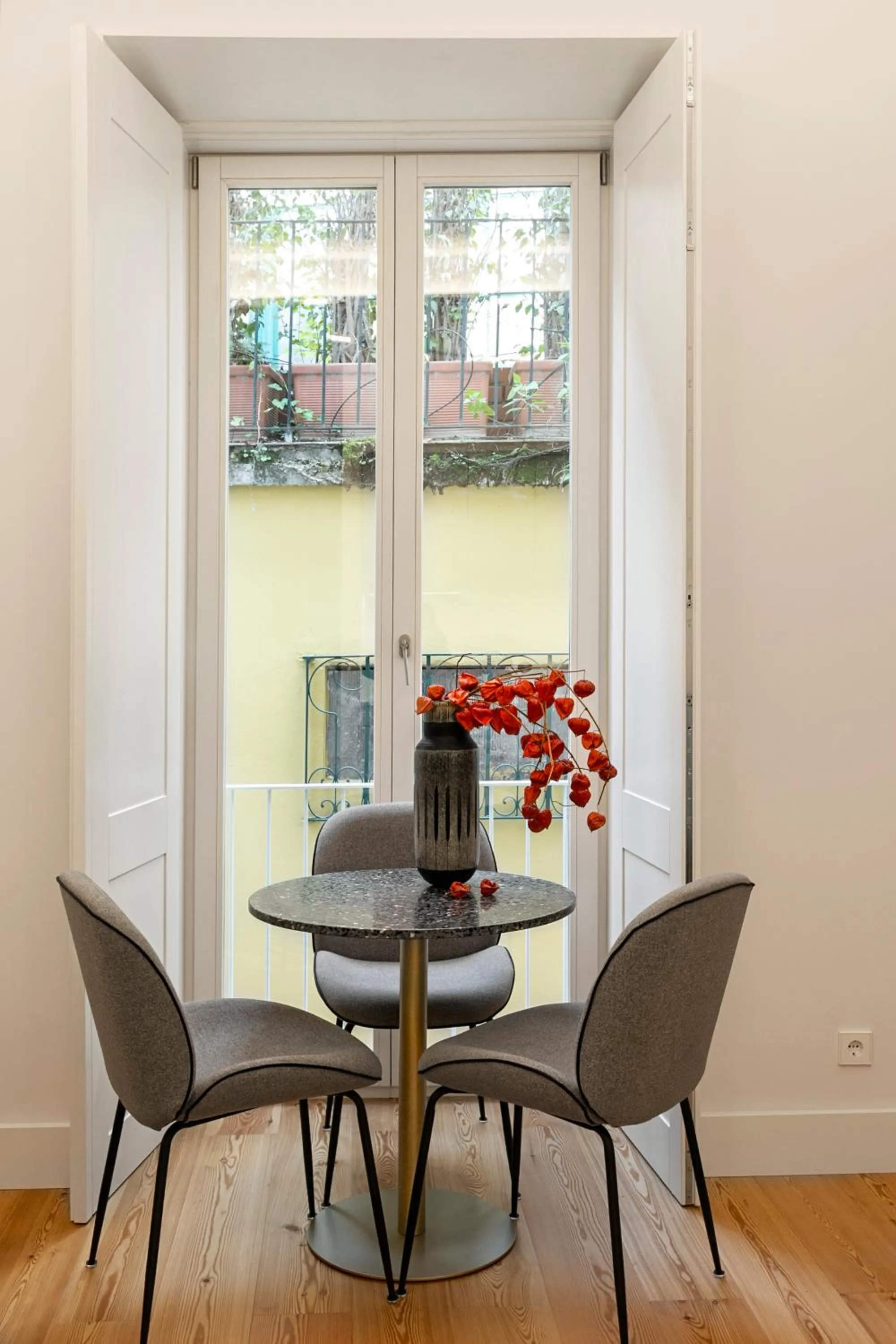 Living room in Casas da Baixa - Unique Chiado