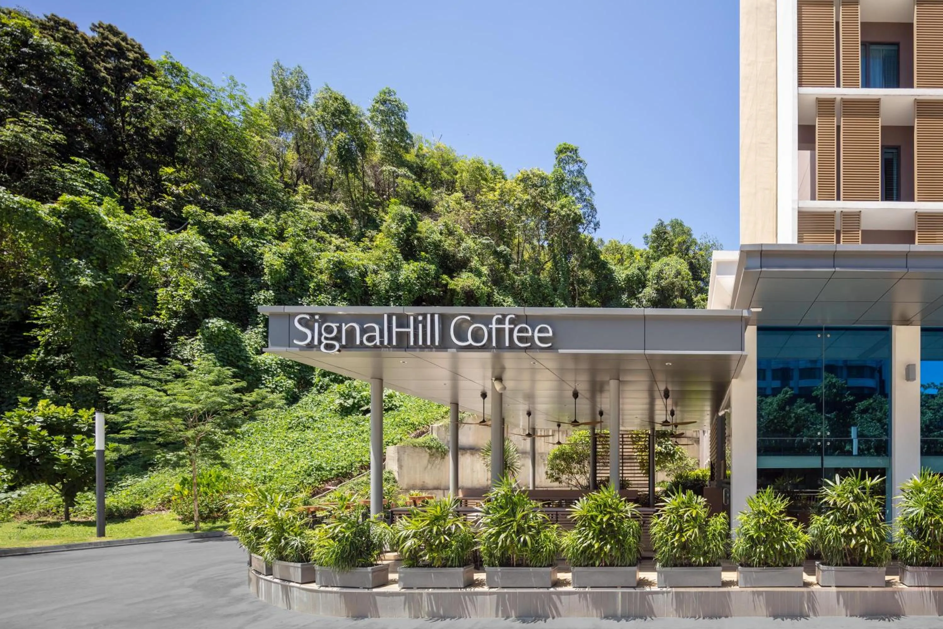 Restaurant/places to eat in Holiday Inn Express Kota Kinabalu City Centre by IHG