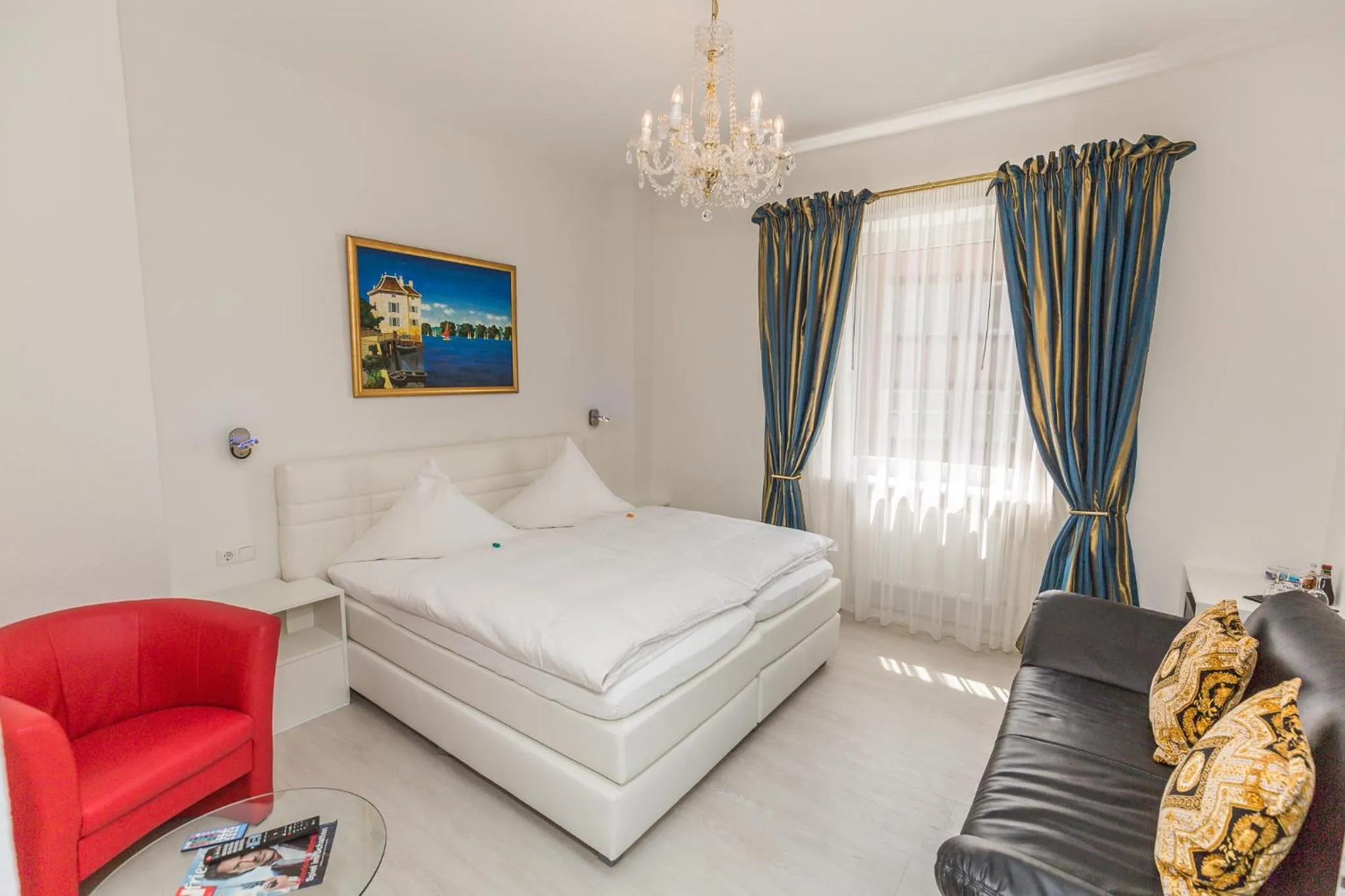 Photo of the whole room, Bed in Hotel Linde