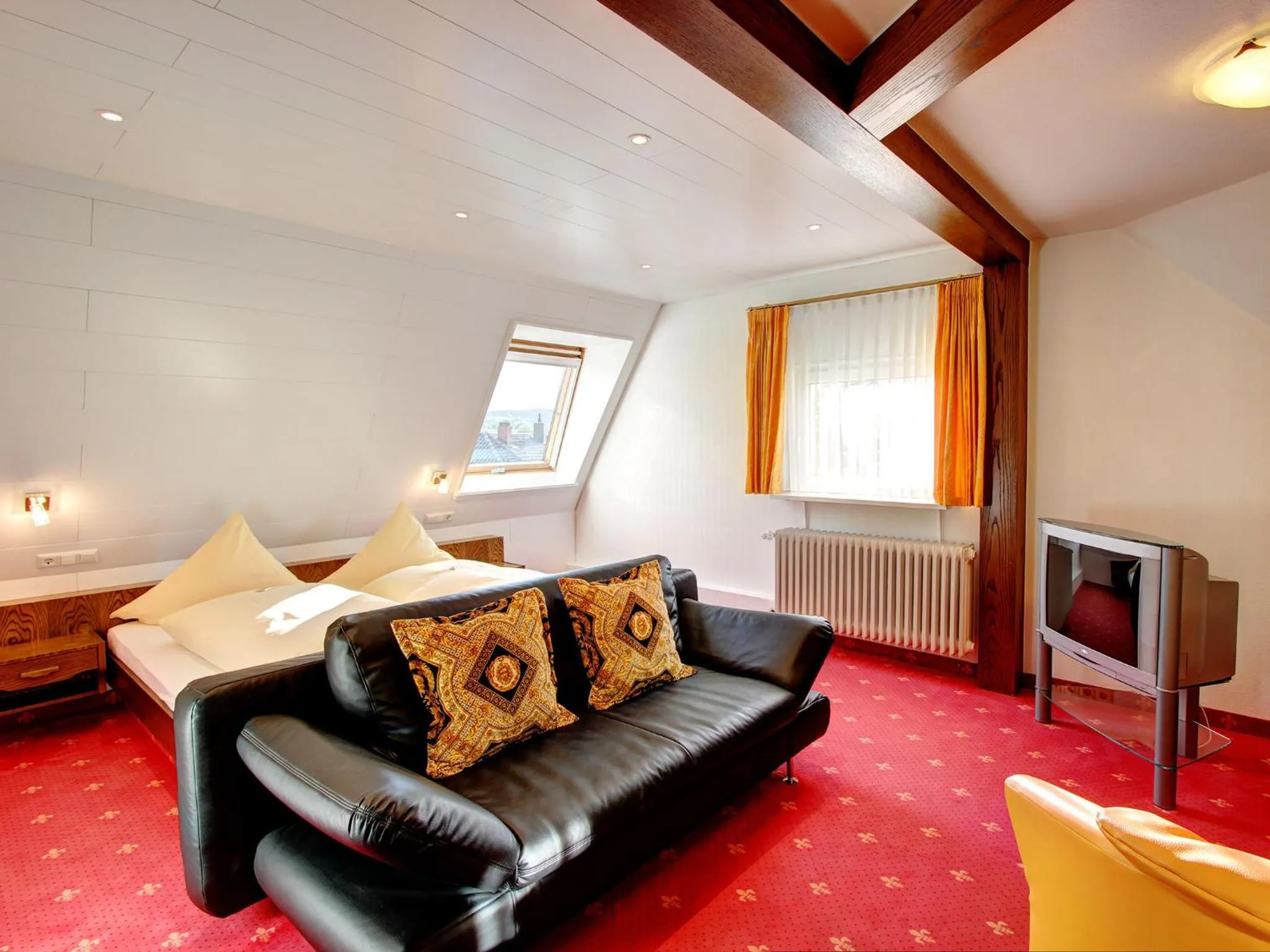 Photo of the whole room, Bed in Hotel Linde