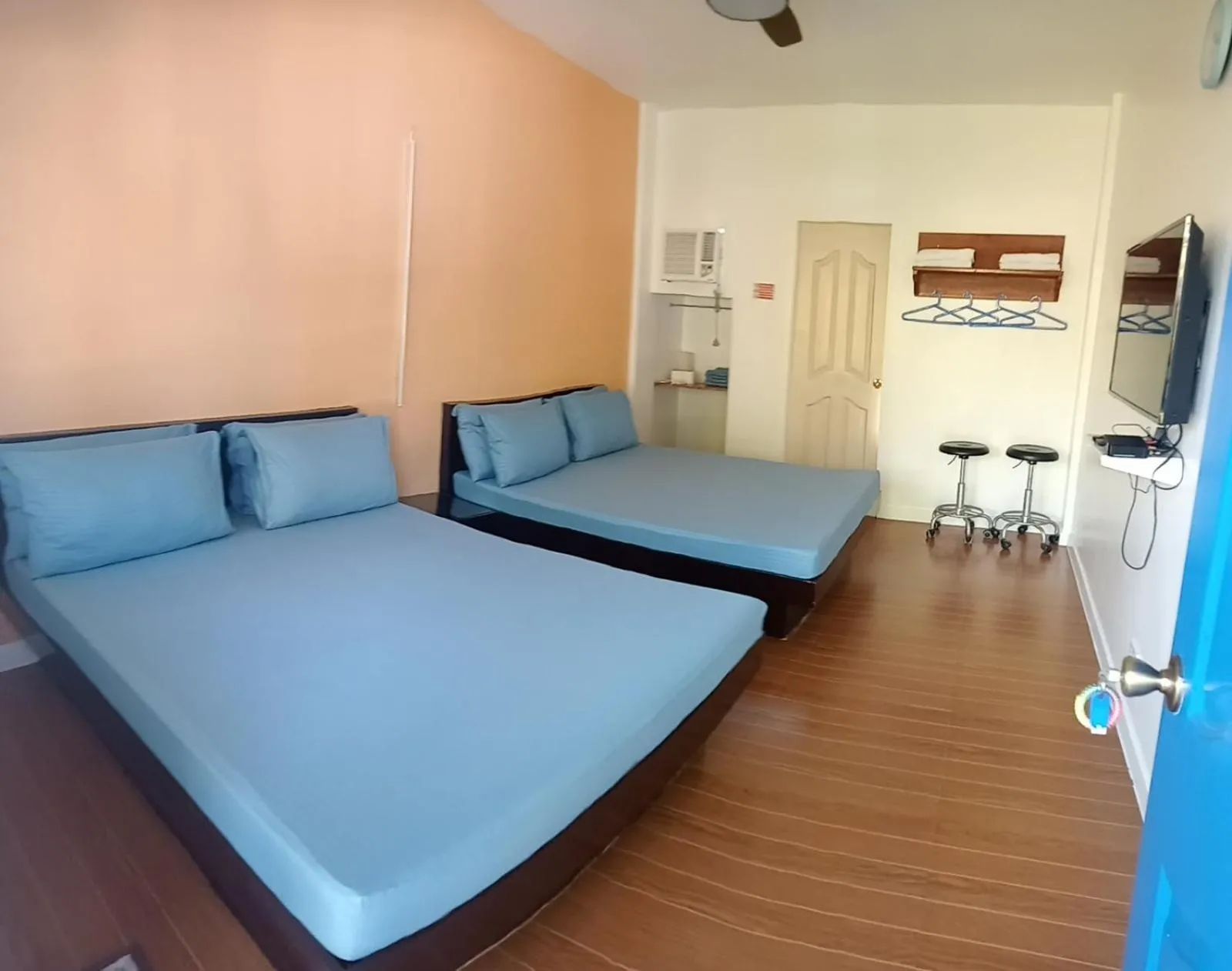 Bed in Brizo Hotel and Beach Resort Bataan
