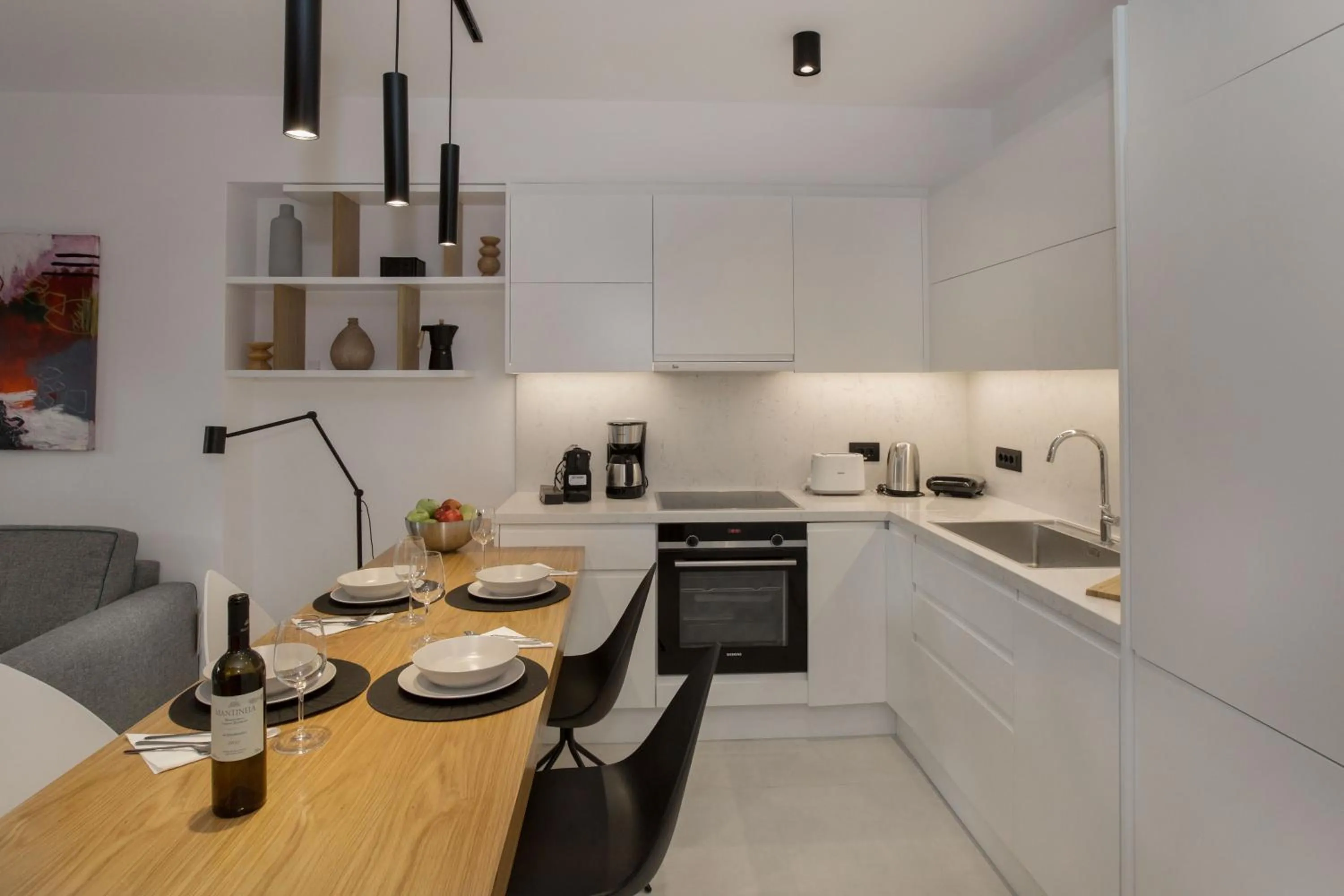 Kitchen or kitchenette in Acropolis Golden Suites by GHH