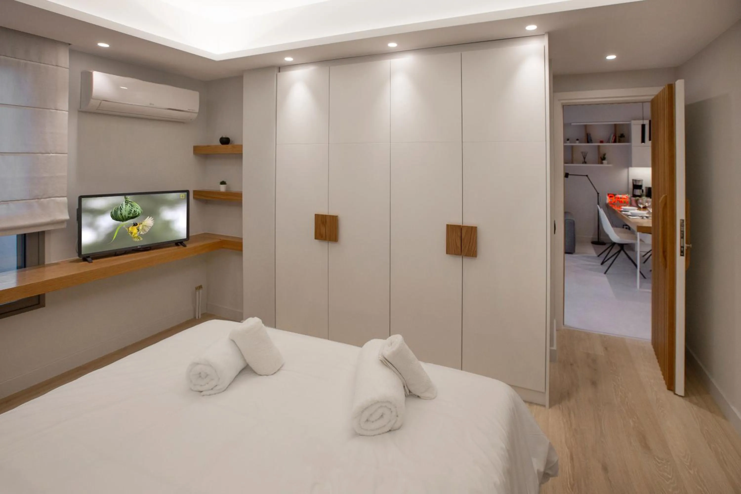 Photo of the whole room, Bed in Acropolis Golden Suites by GHH