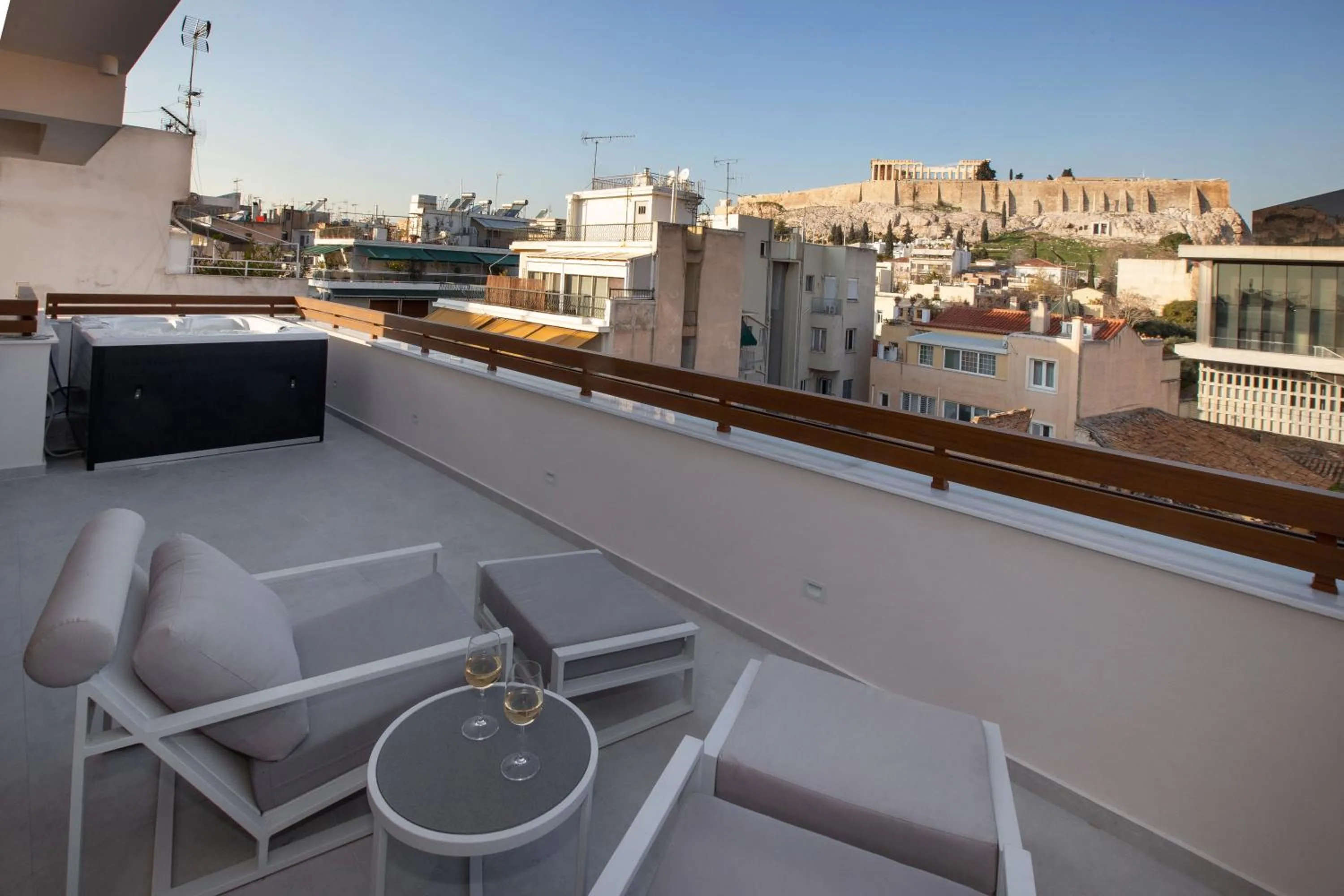 Balcony/Terrace in Acropolis Golden Suites by GHH