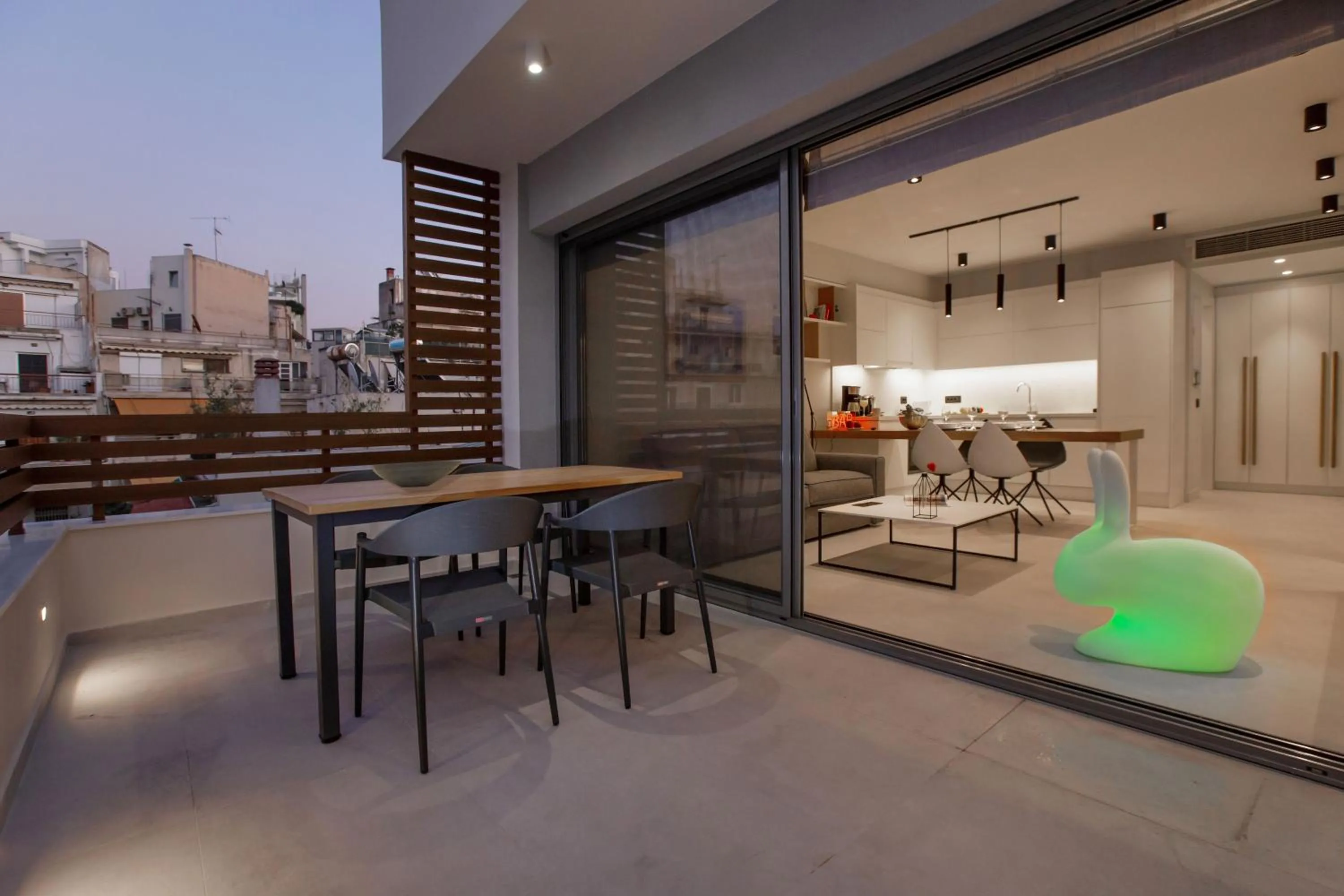 Balcony/Terrace in Acropolis Golden Suites by GHH