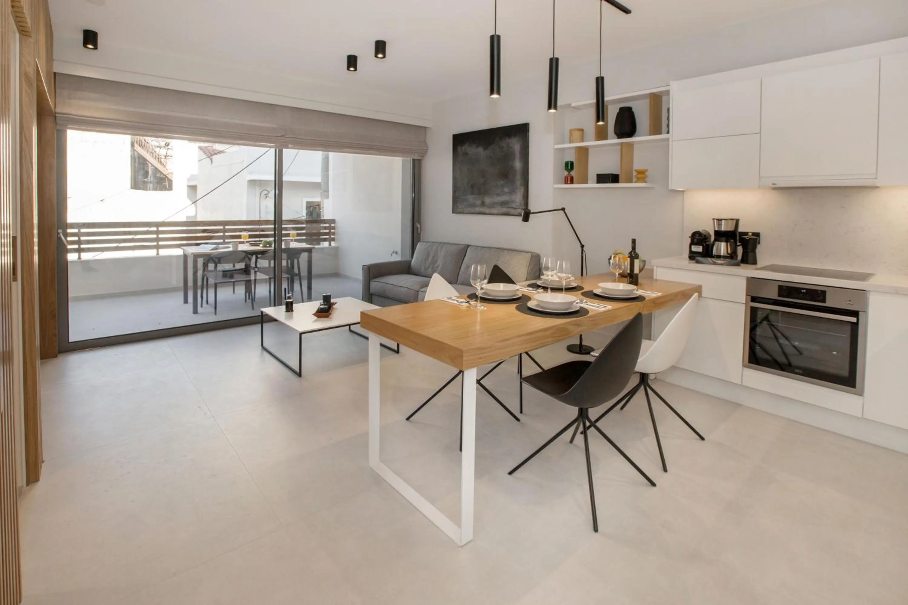 Kitchen or kitchenette in Acropolis Golden Suites by GHH