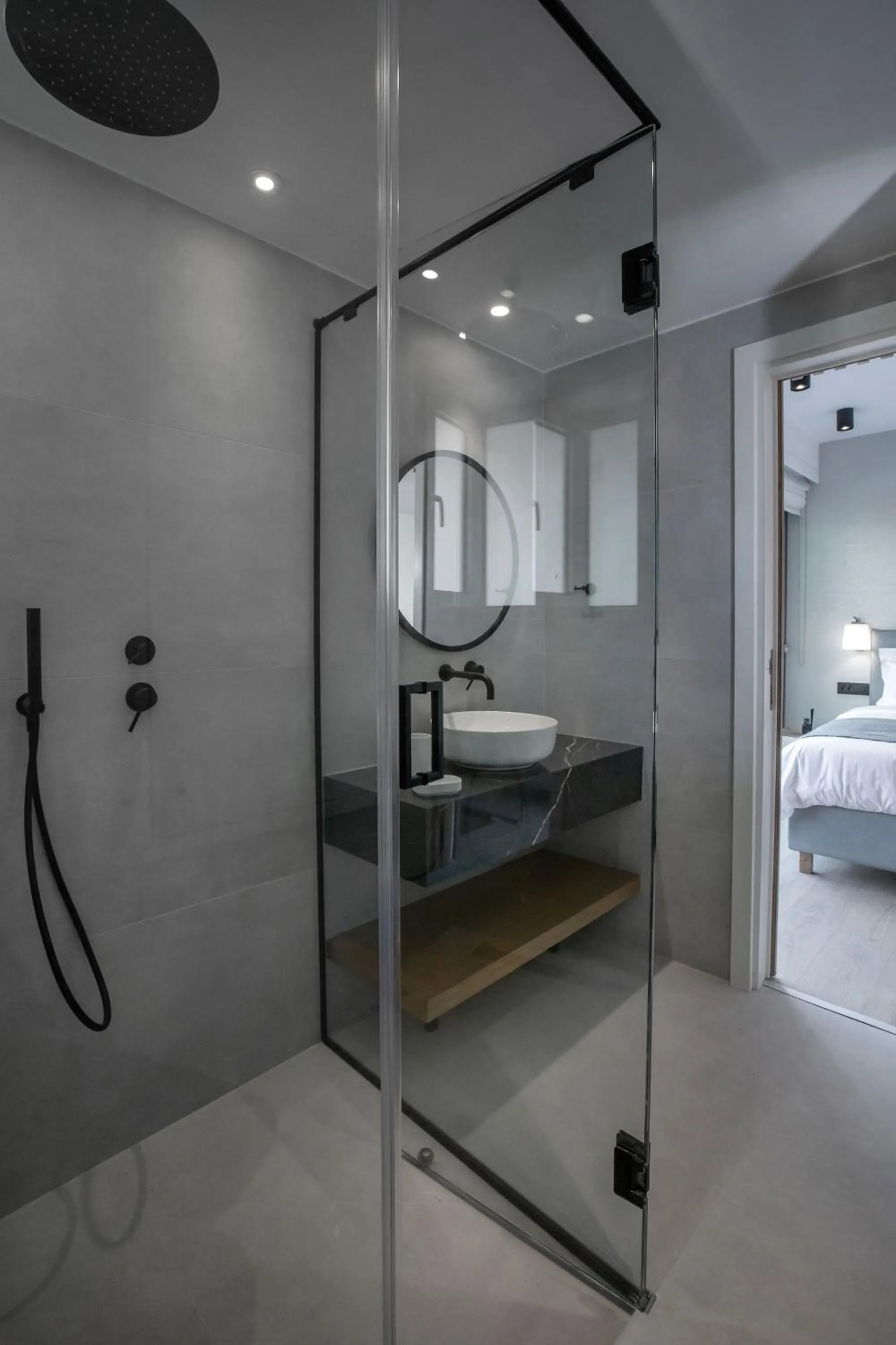 Bathroom, Bed in Acropolis Golden Suites by GHH