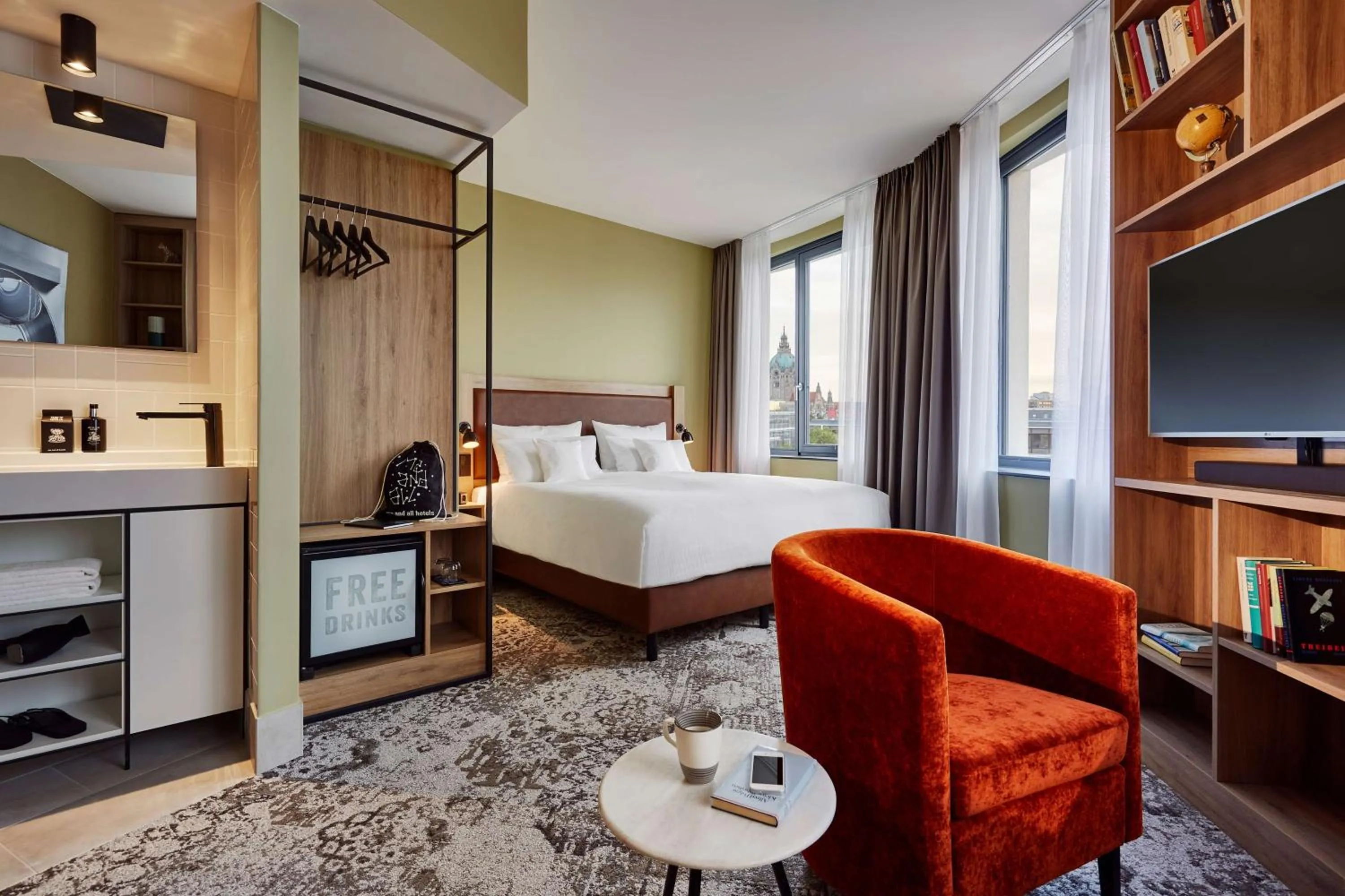 Bedroom, Bed in Me and All Hotel Hanover, by Hyatt