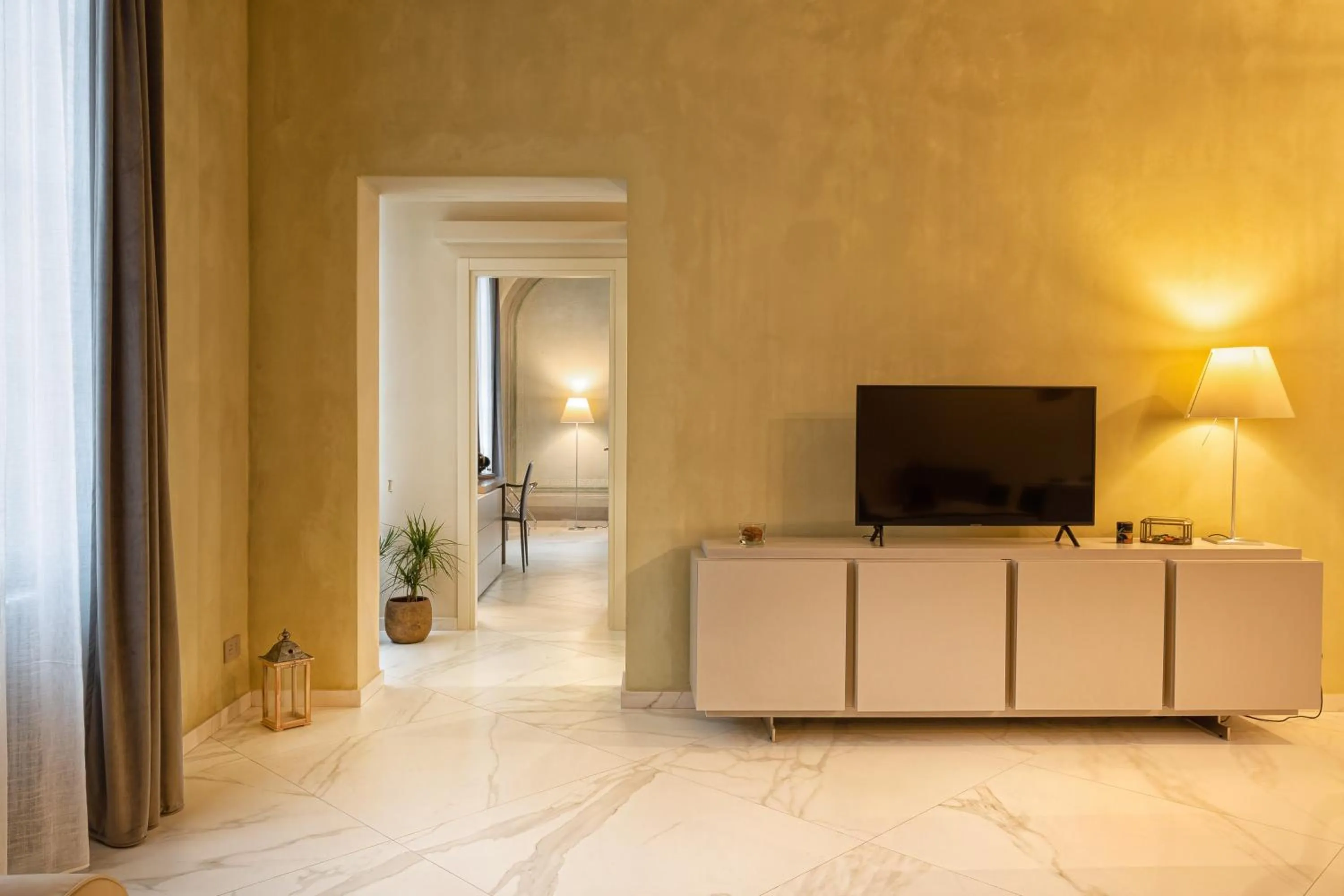 TV and multimedia in Casa del Sarto