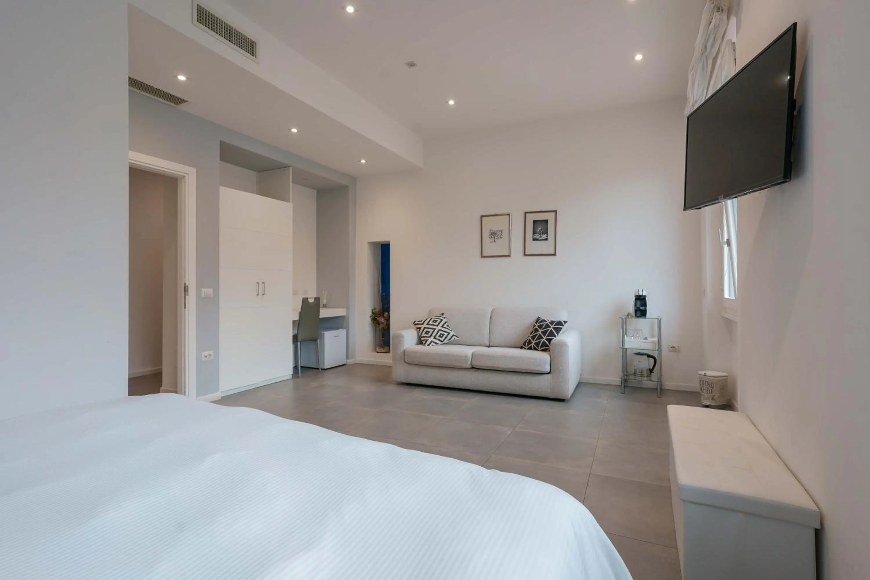 Photo of the whole room, Bed in Suite nel Largo