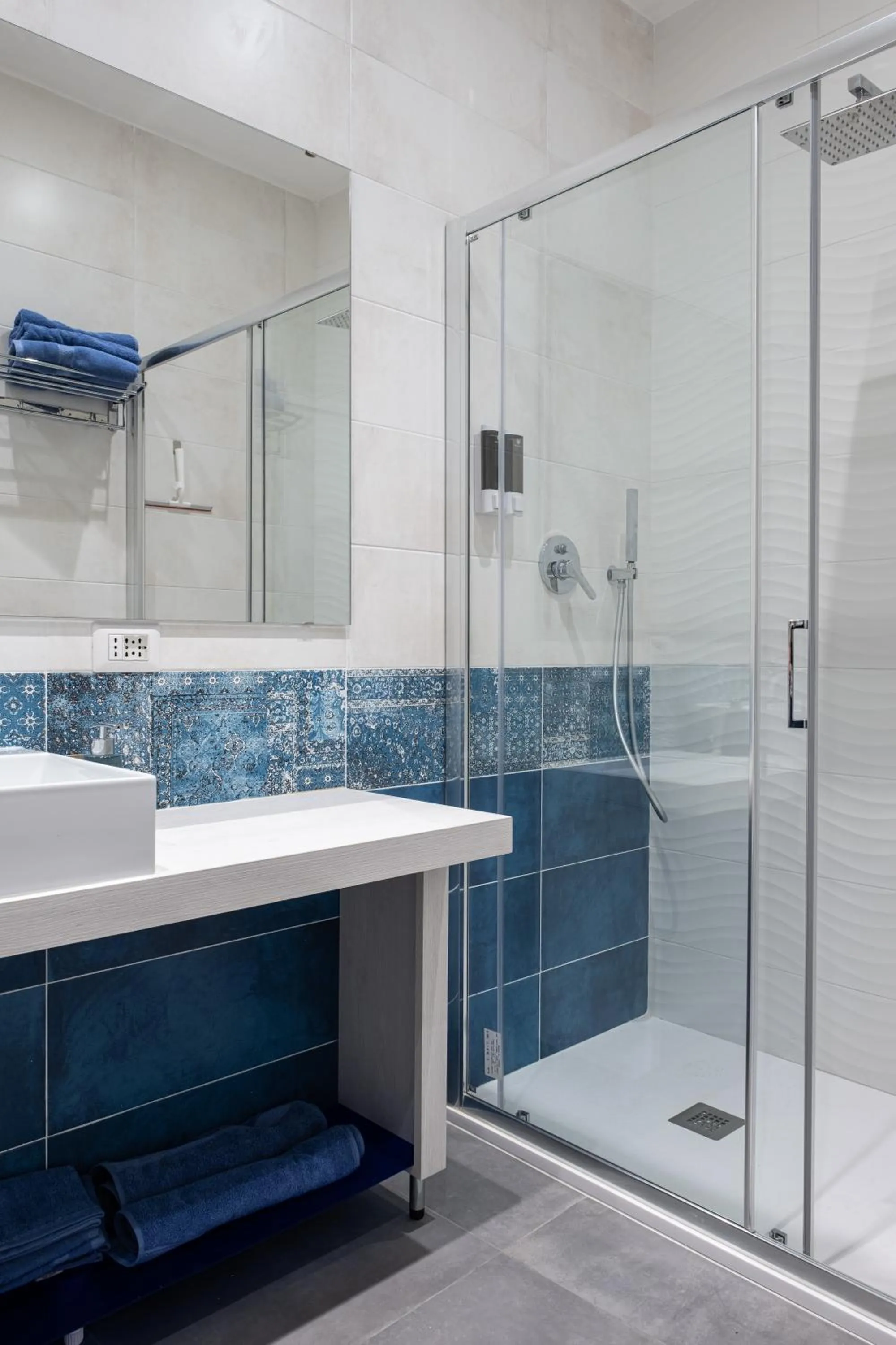 Shower in Suite nel Largo