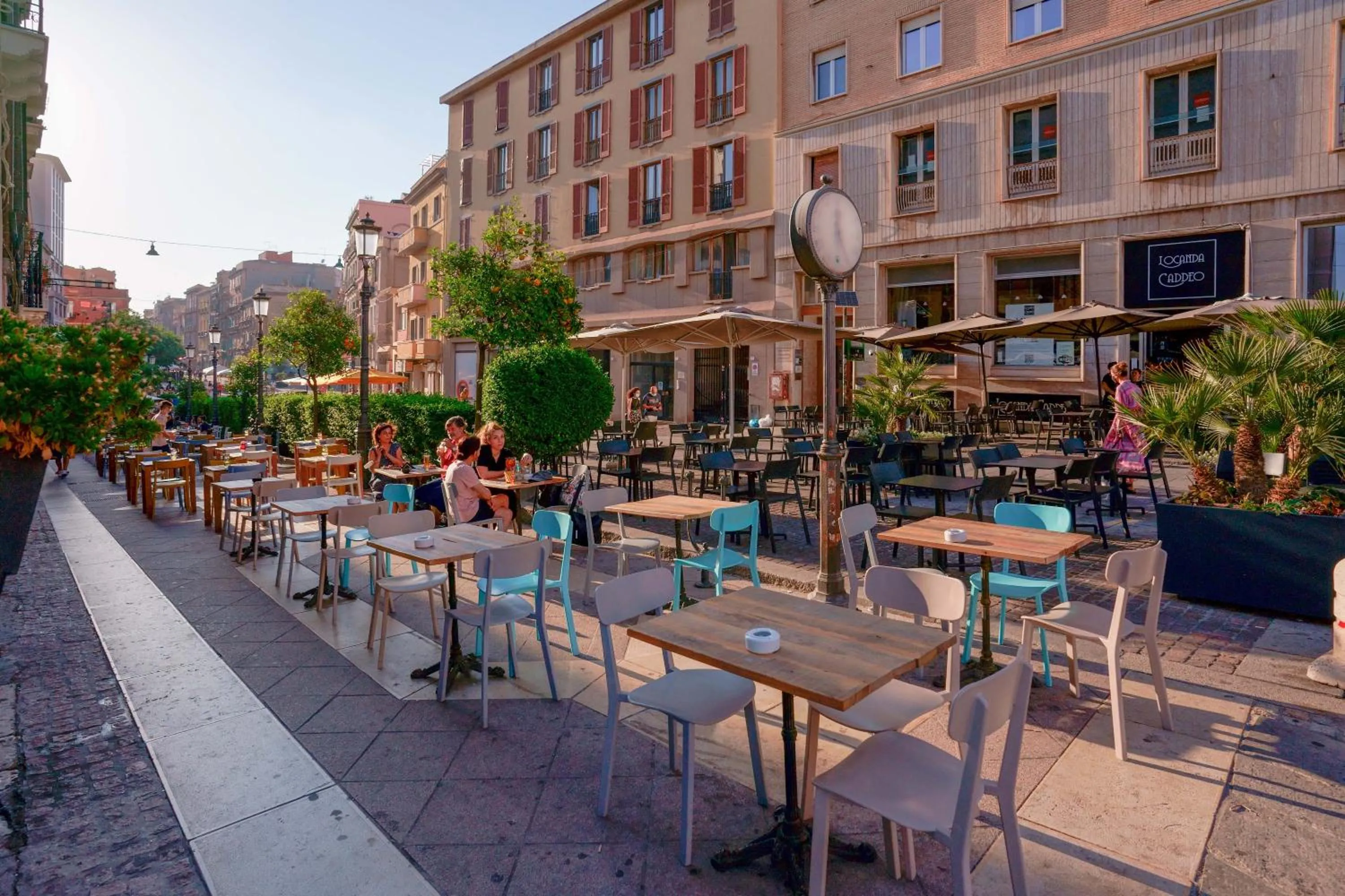 Restaurant/places to eat in Suite nel Largo