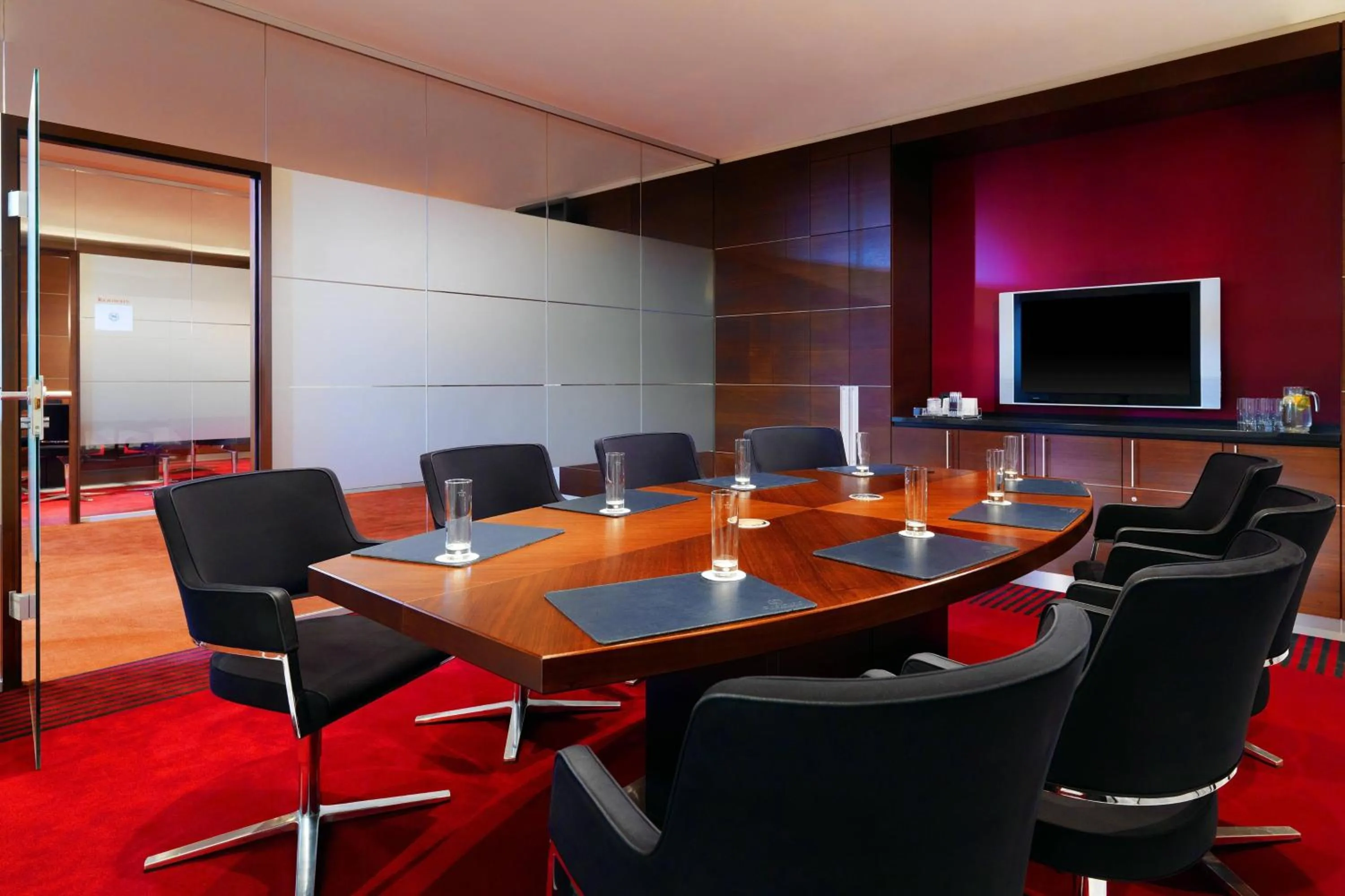 Meeting/conference room in Sheraton Duesseldorf Airport Hotel