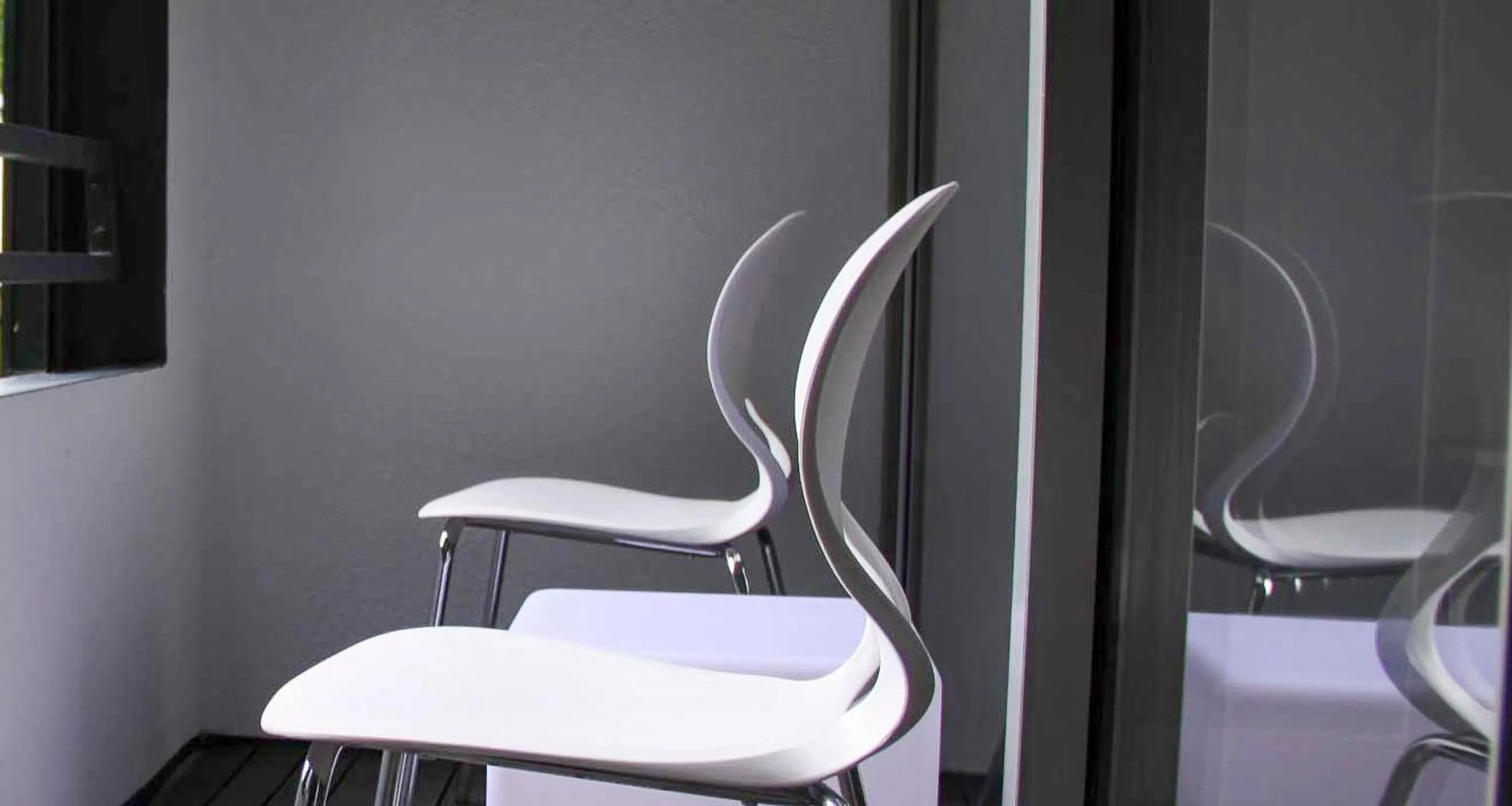 Balcony/Terrace in PLAZA INN stays design Dortmund