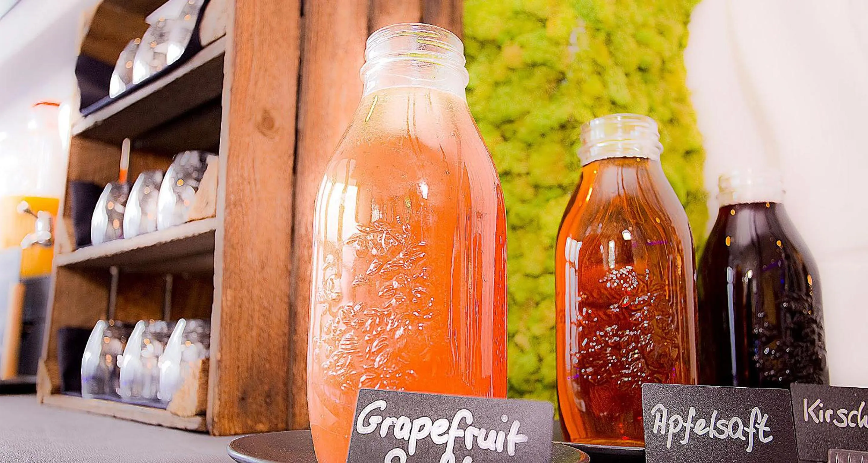 Buffet breakfast in PLAZA INN stays design Dortmund