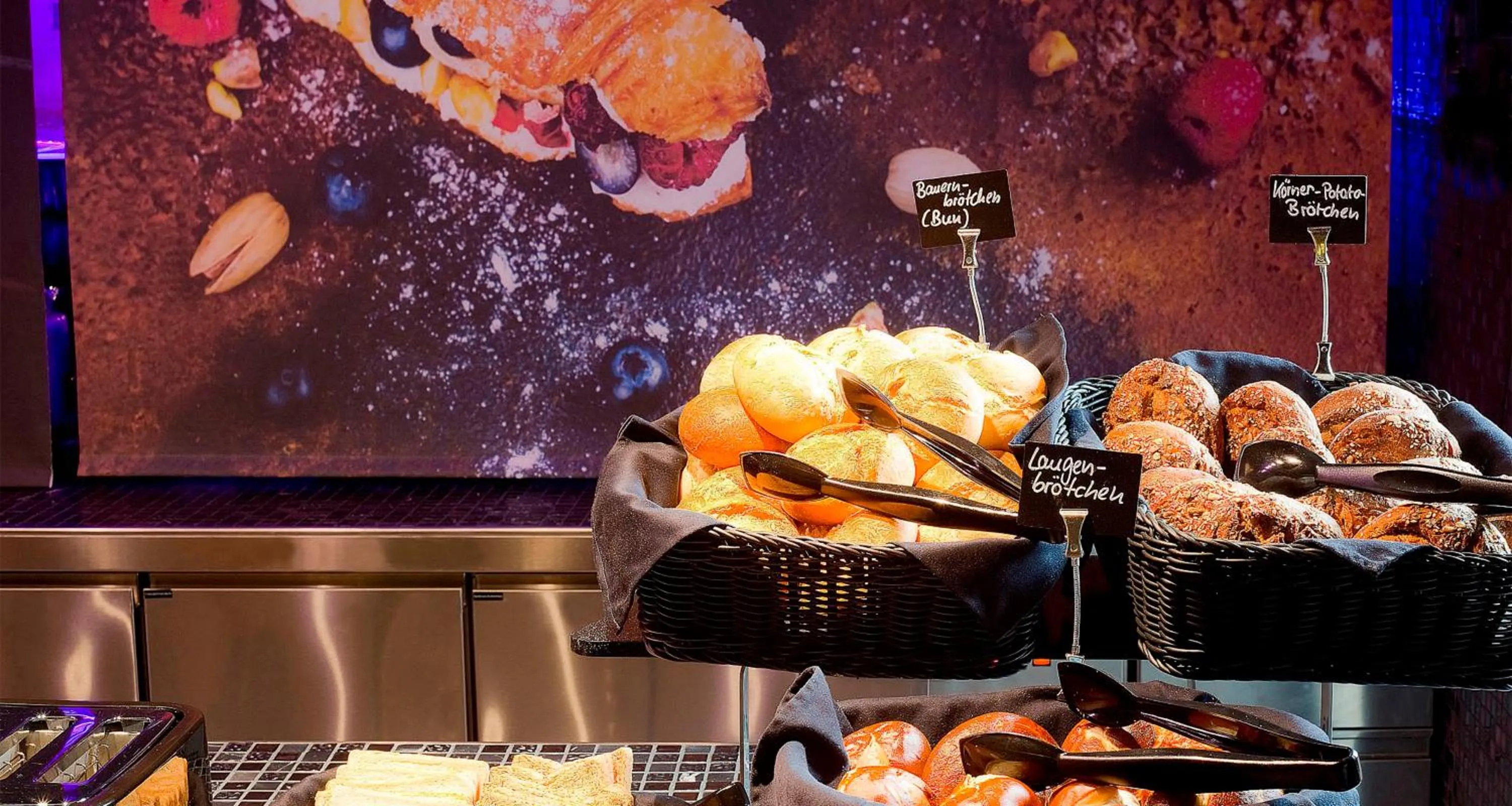 Buffet breakfast in PLAZA INN stays design Dortmund