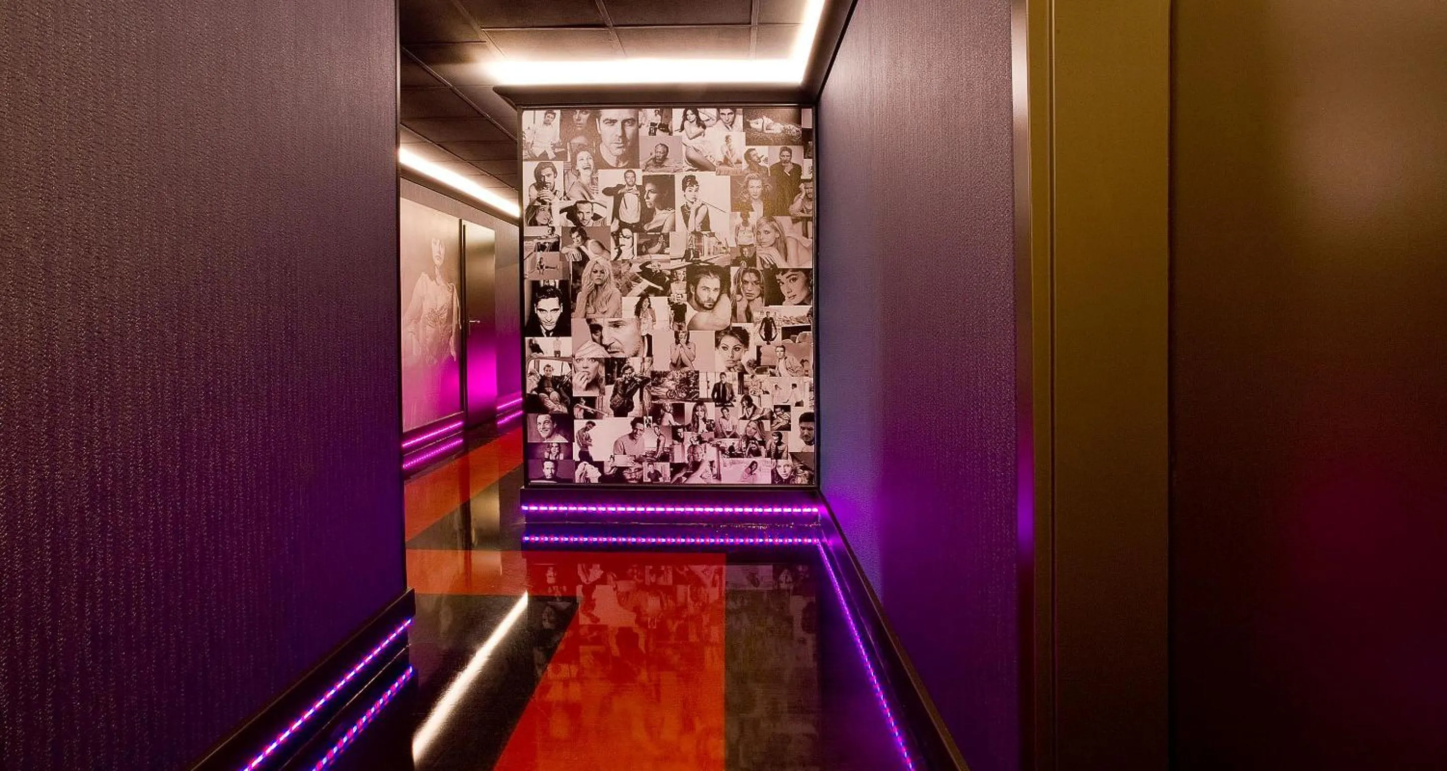 Property building in PLAZA INN stays design Dortmund