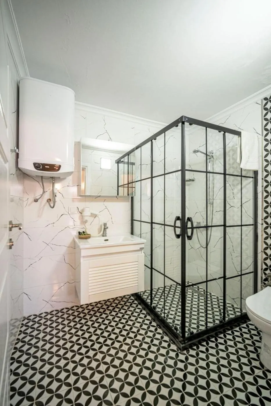 Shower in Lunas Alaçatı