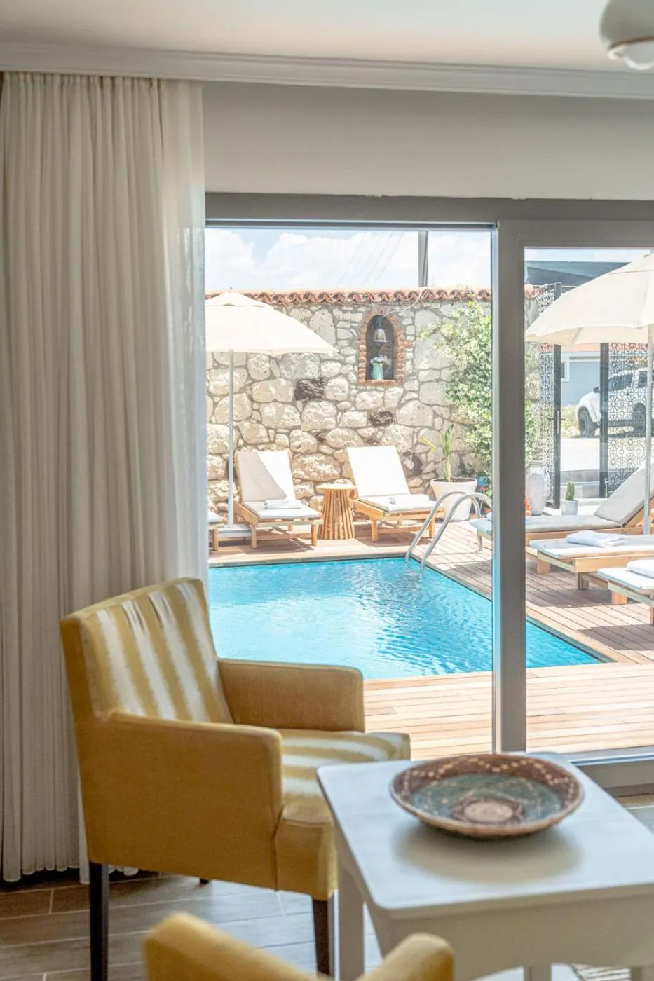 Pool view in Lunas Alaçatı