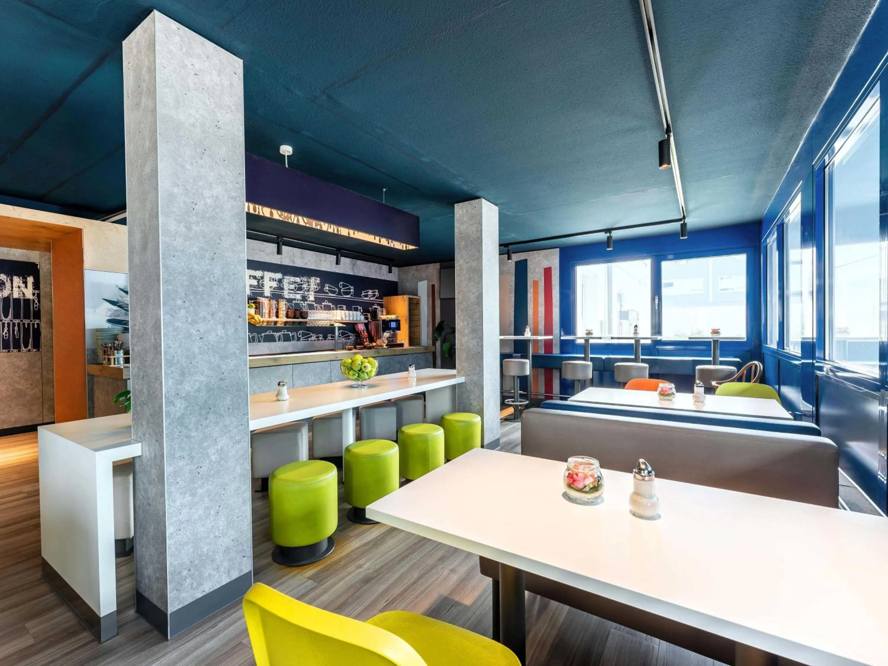 Bathroom in B&B HOTEL Freiburg-West