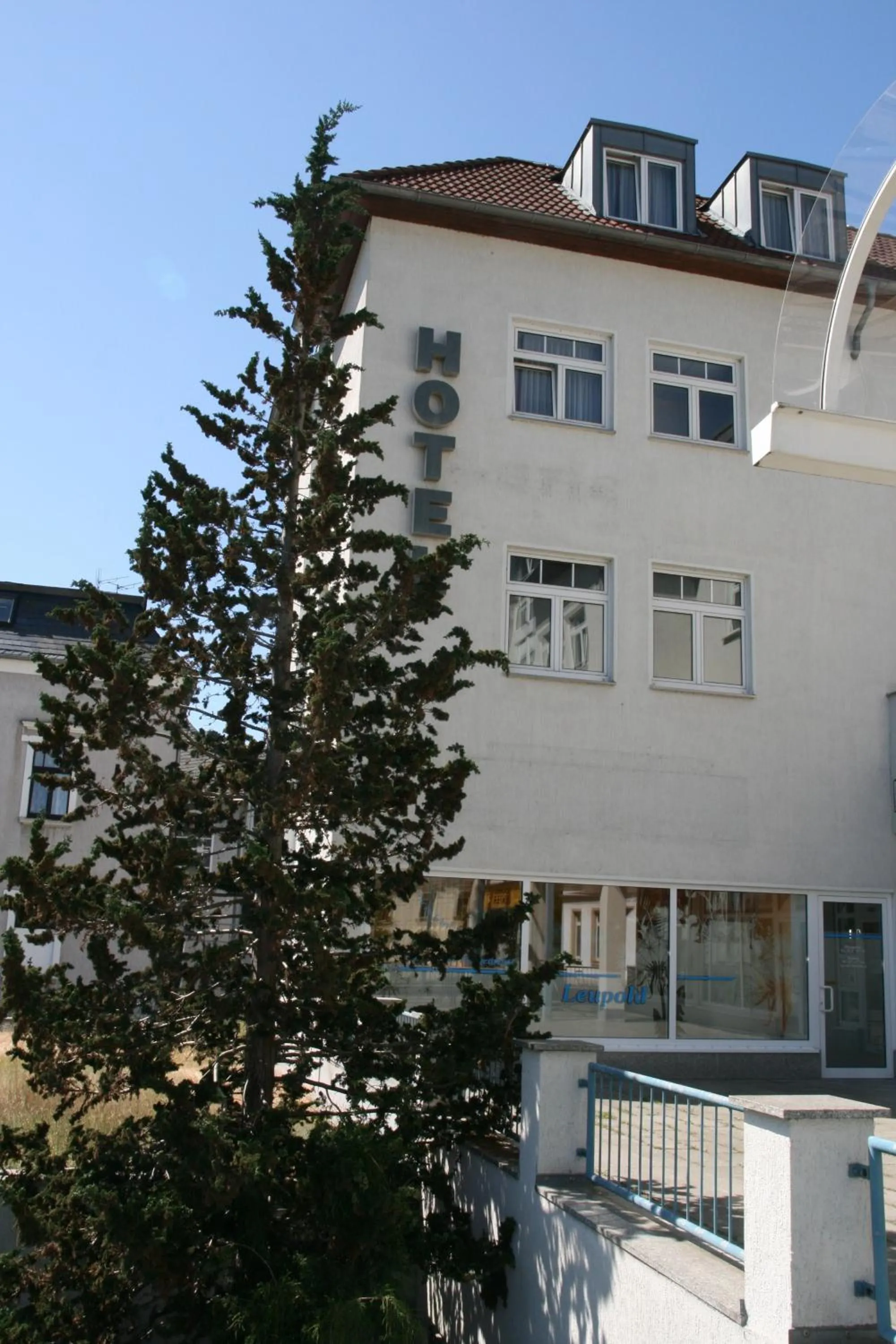 Facade/entrance in Atrium Hotel