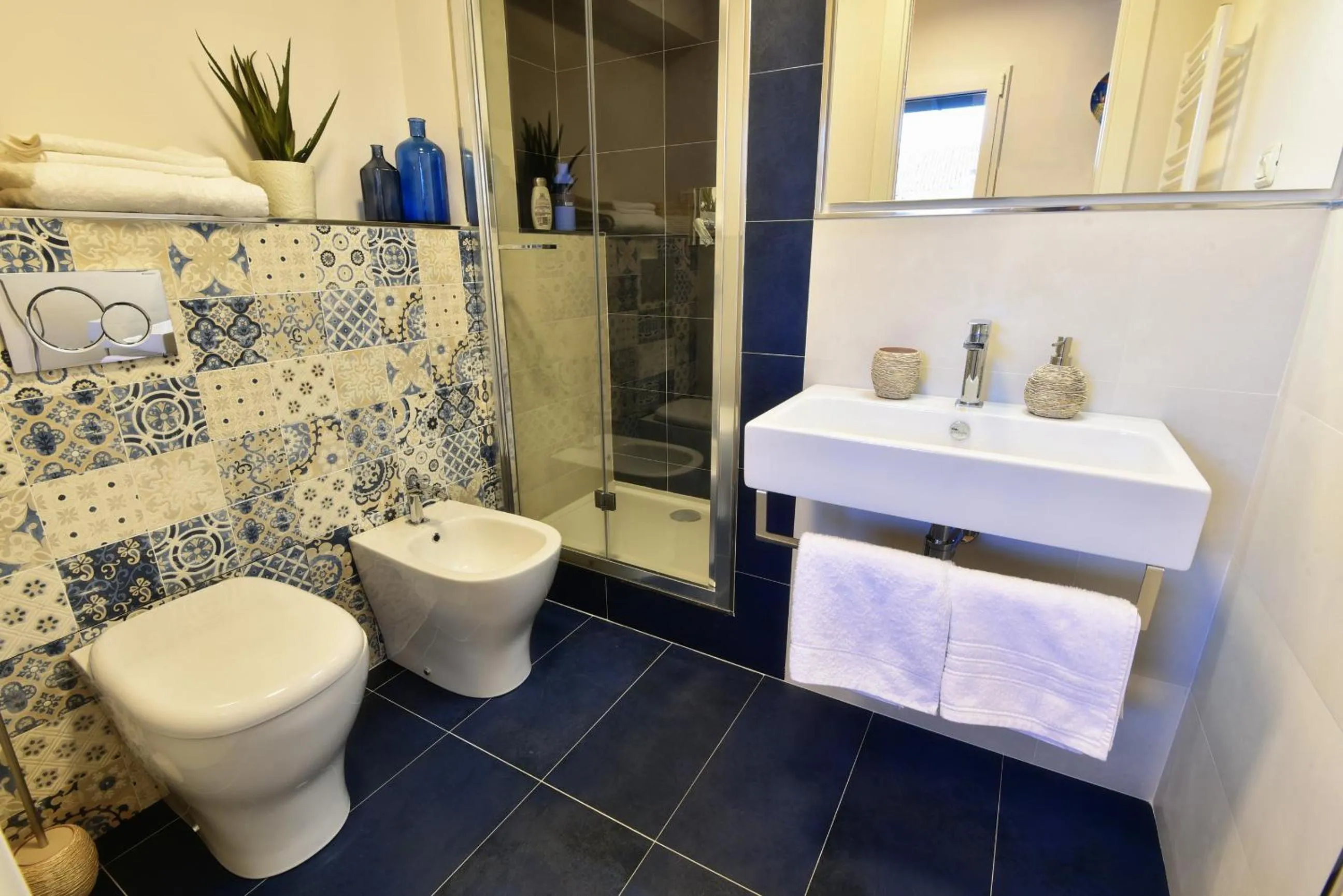 Bathroom in Badia Apartment