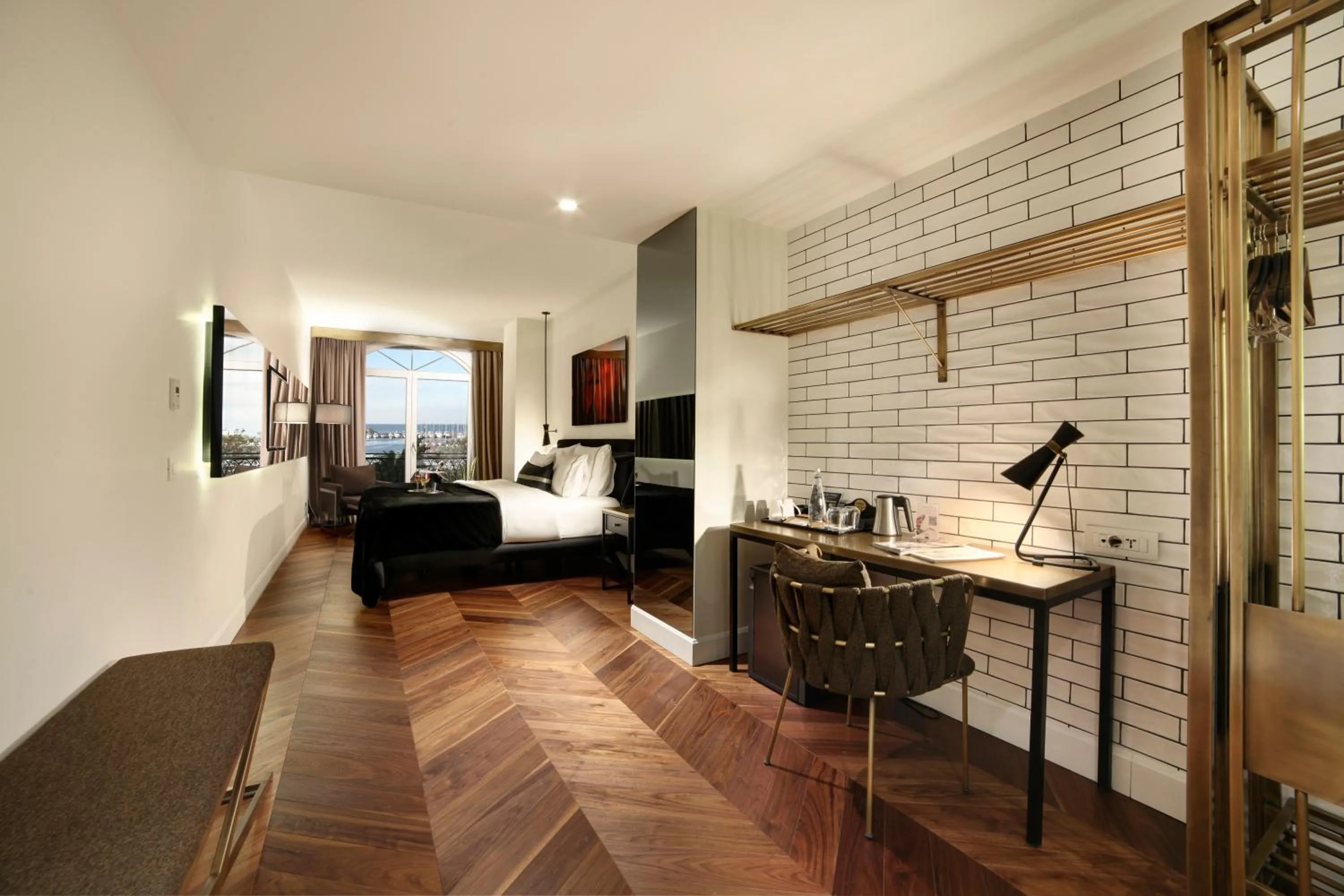 Photo of the whole room, Bed in 39 Kalamış Marina Hotel & Restaurant