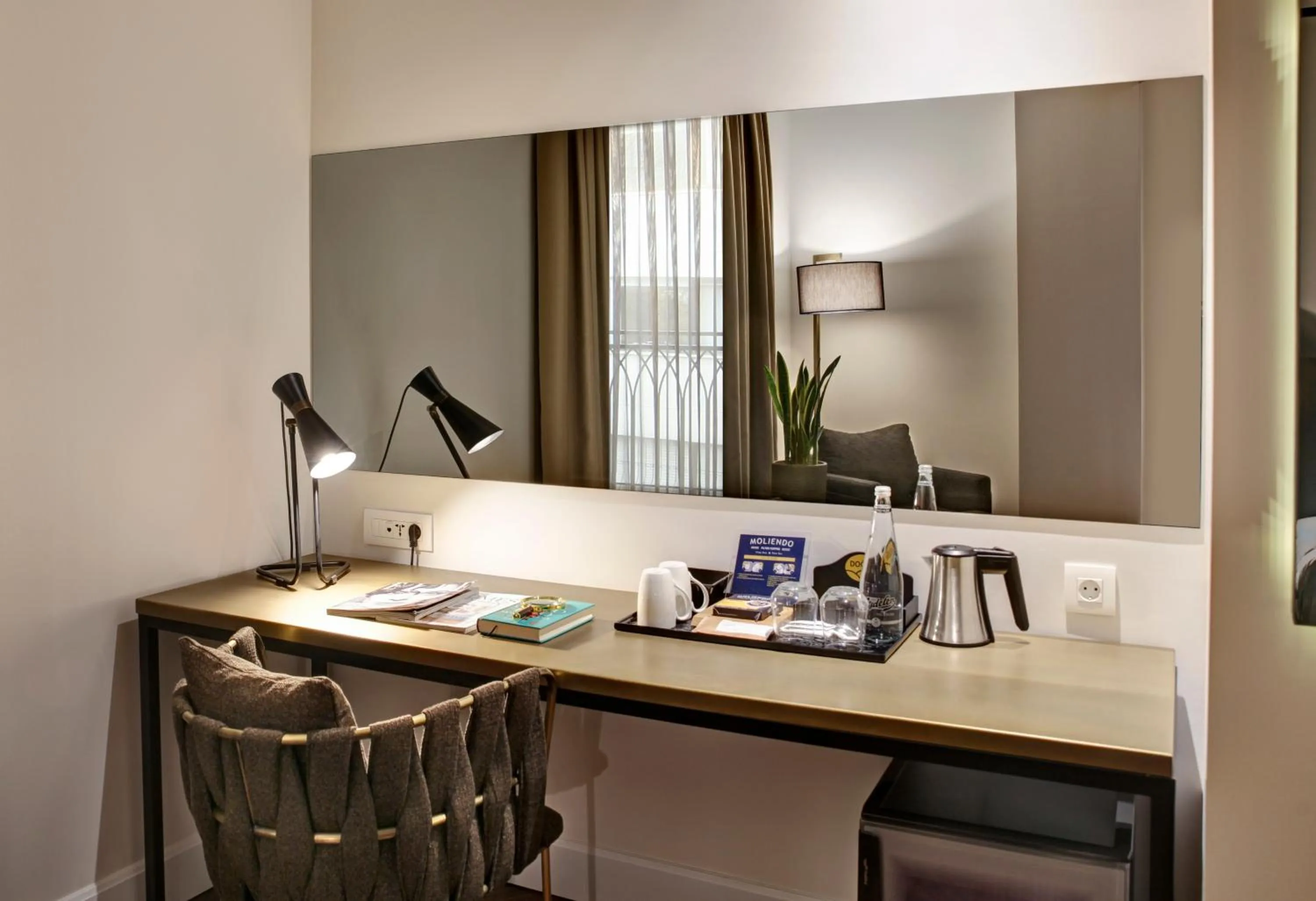 Seating area in 39 Kalamış Marina Hotel & Restaurant