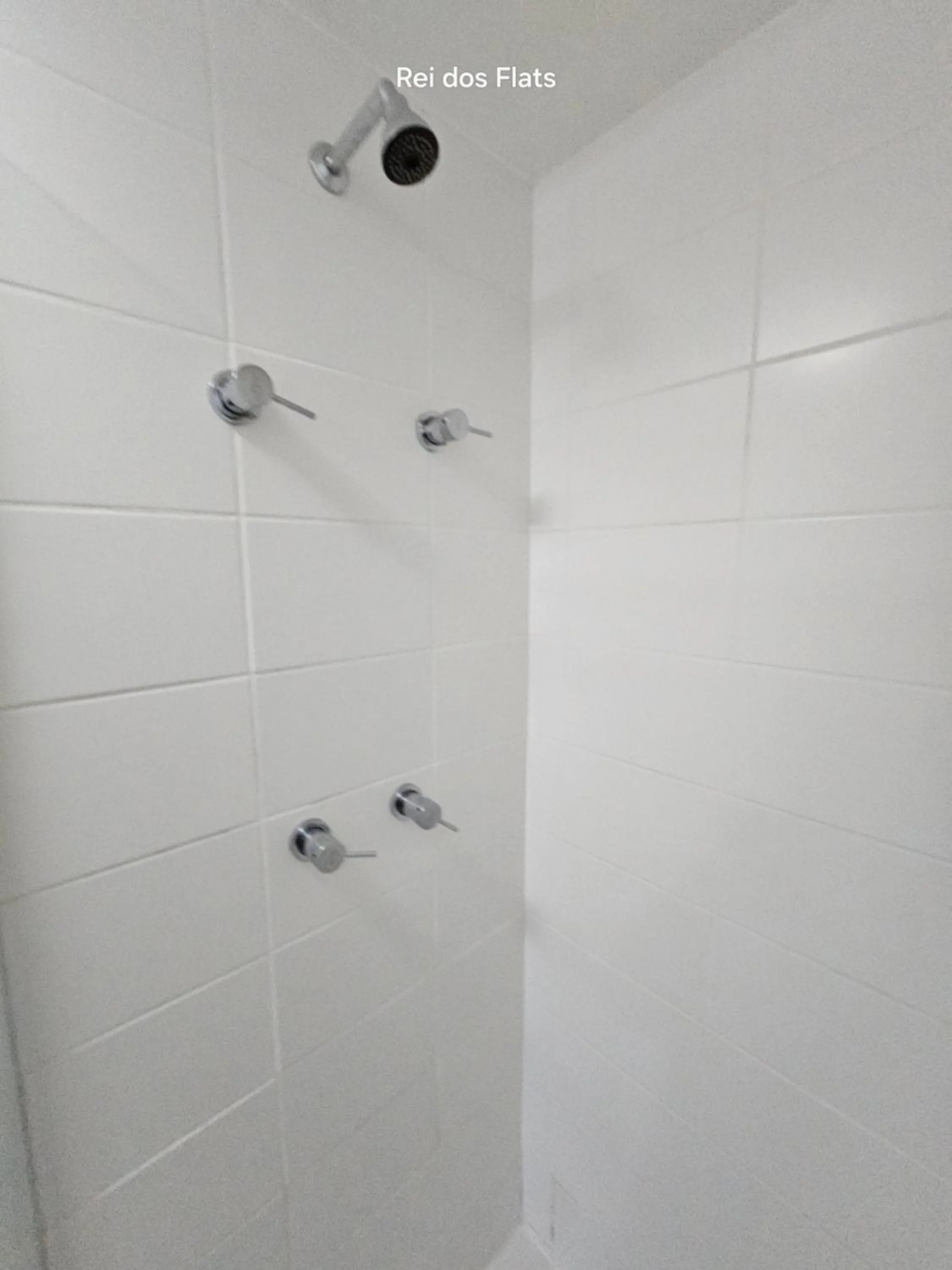 Shower in Flat Vision Executivo Premium By Rei dos Flats