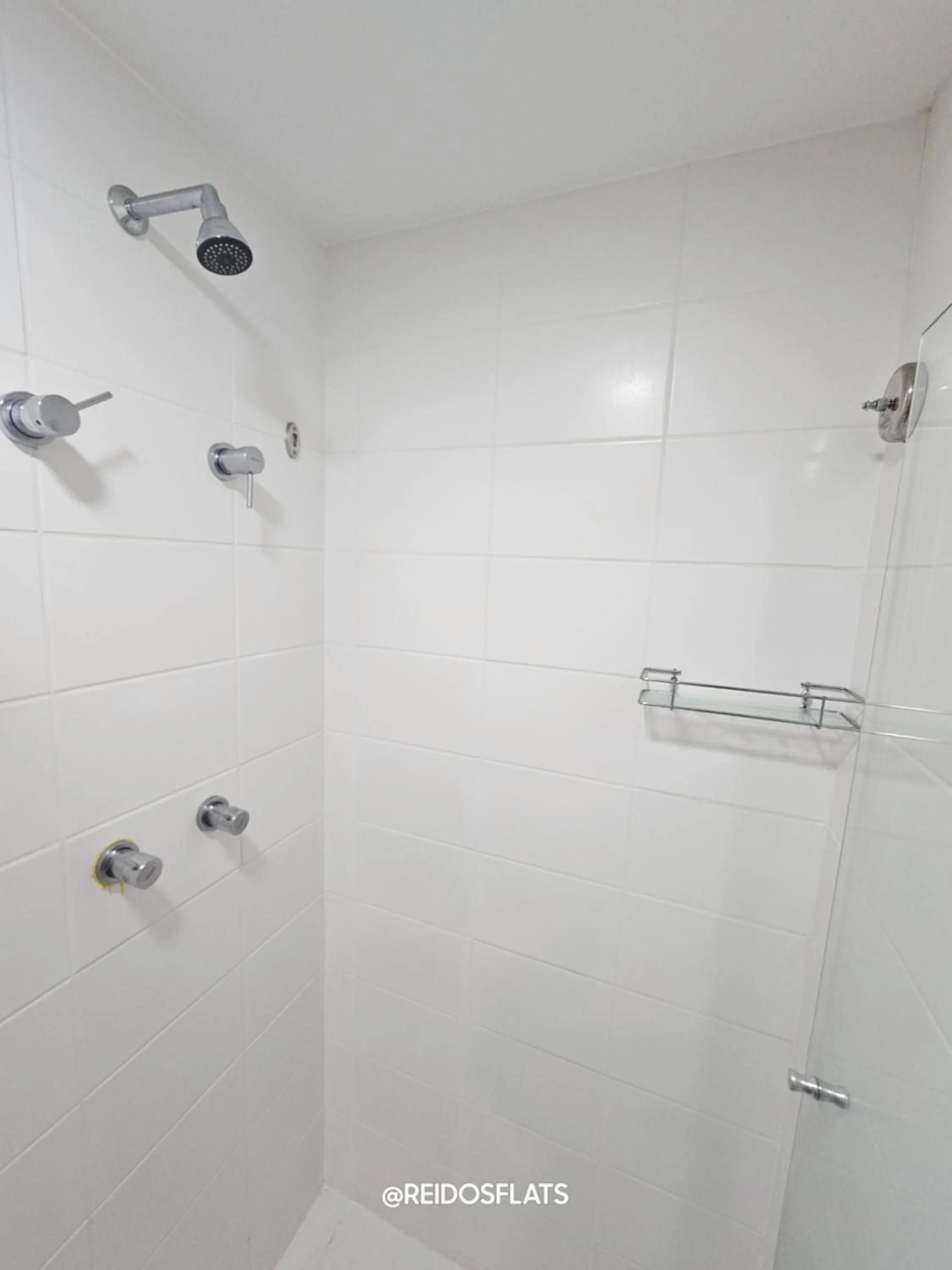 Shower in Flat Vision Executivo Premium By Rei dos Flats
