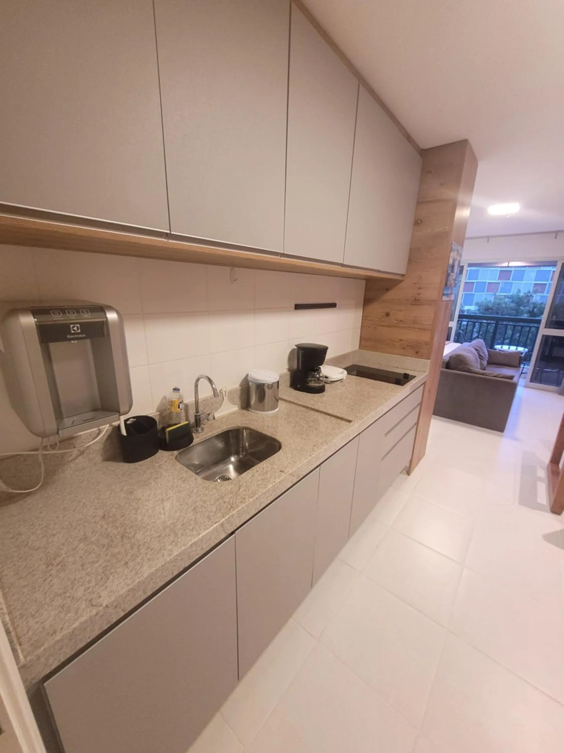 Coffee/tea facilities in Flat Vision Executivo Premium By Rei dos Flats