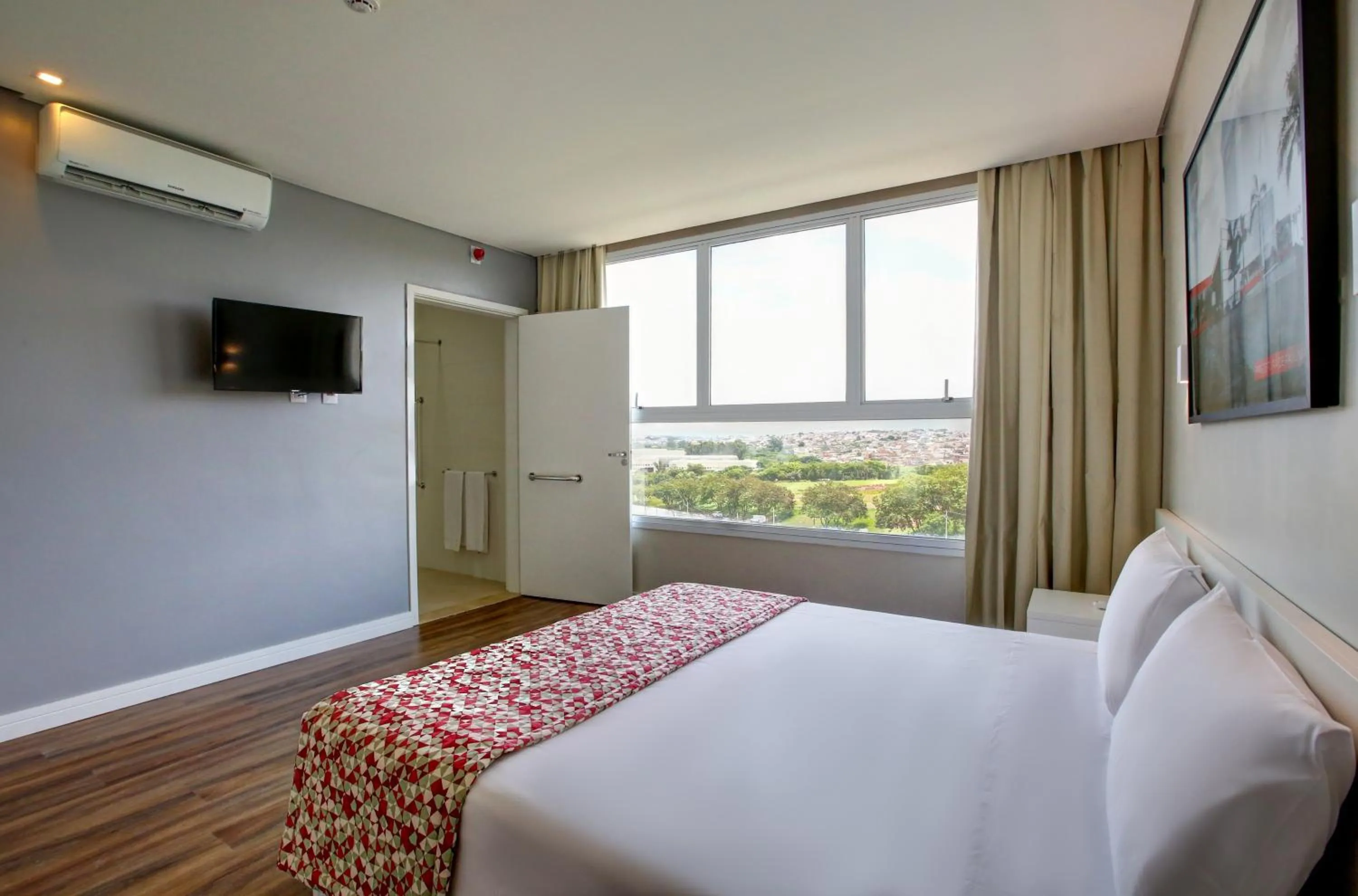 Bedroom, Bed in Sleep Inn Paulínia