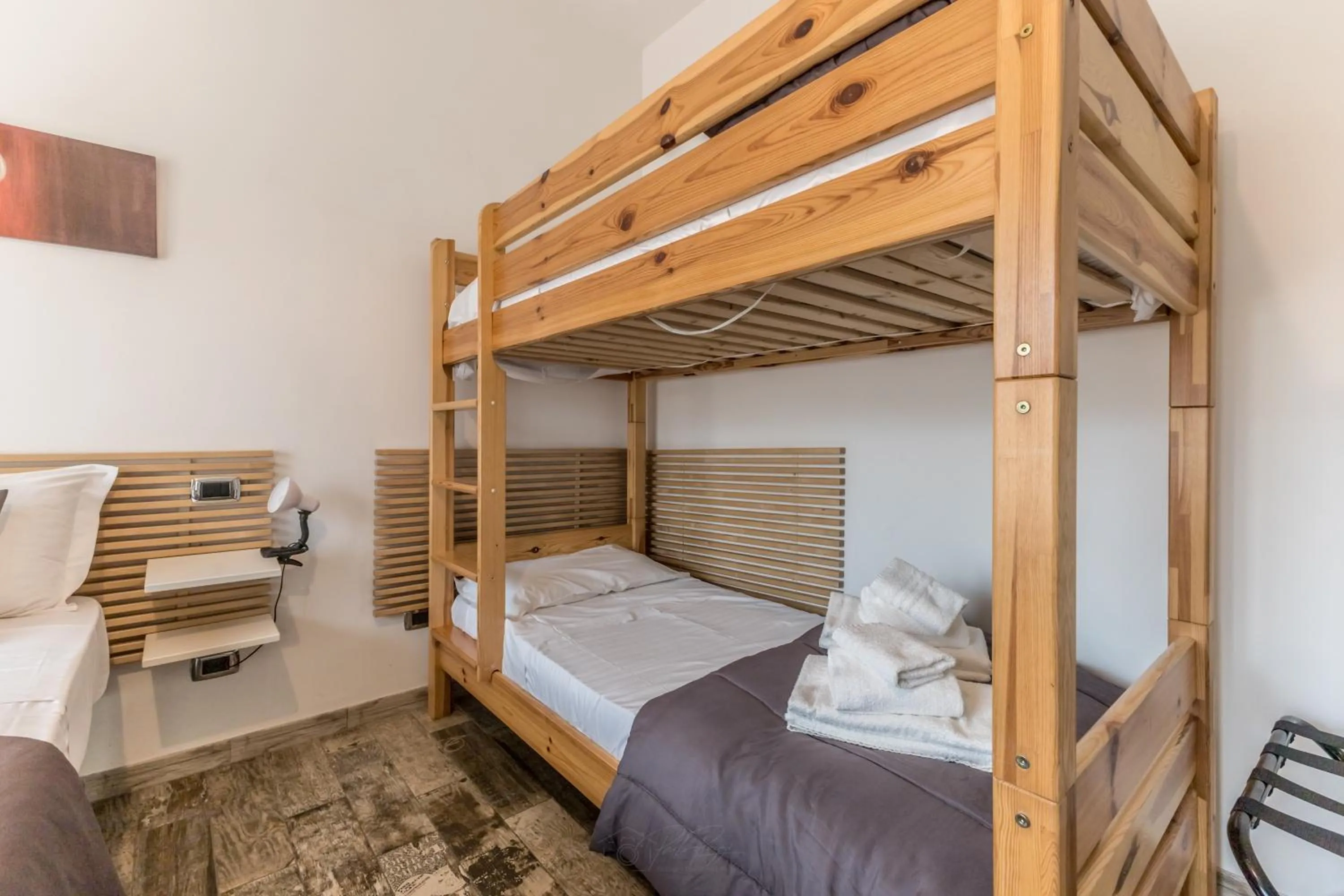 Bed in THAT'S AMORE FIUMICINO Airport