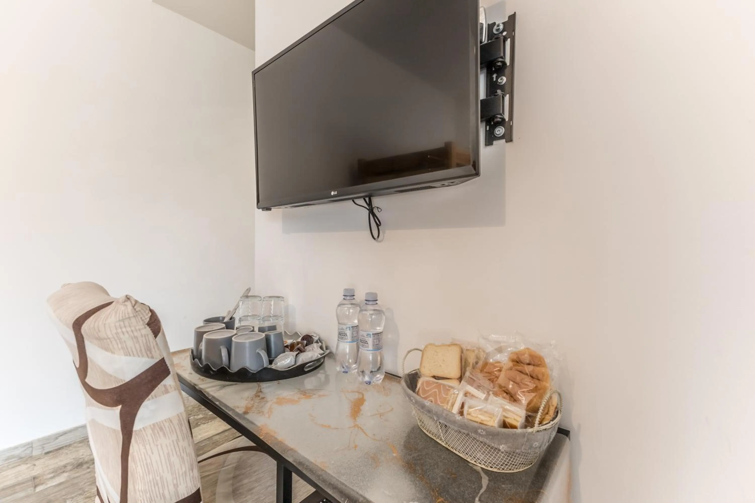 THAT'S AMORE FIUMICINO Airport