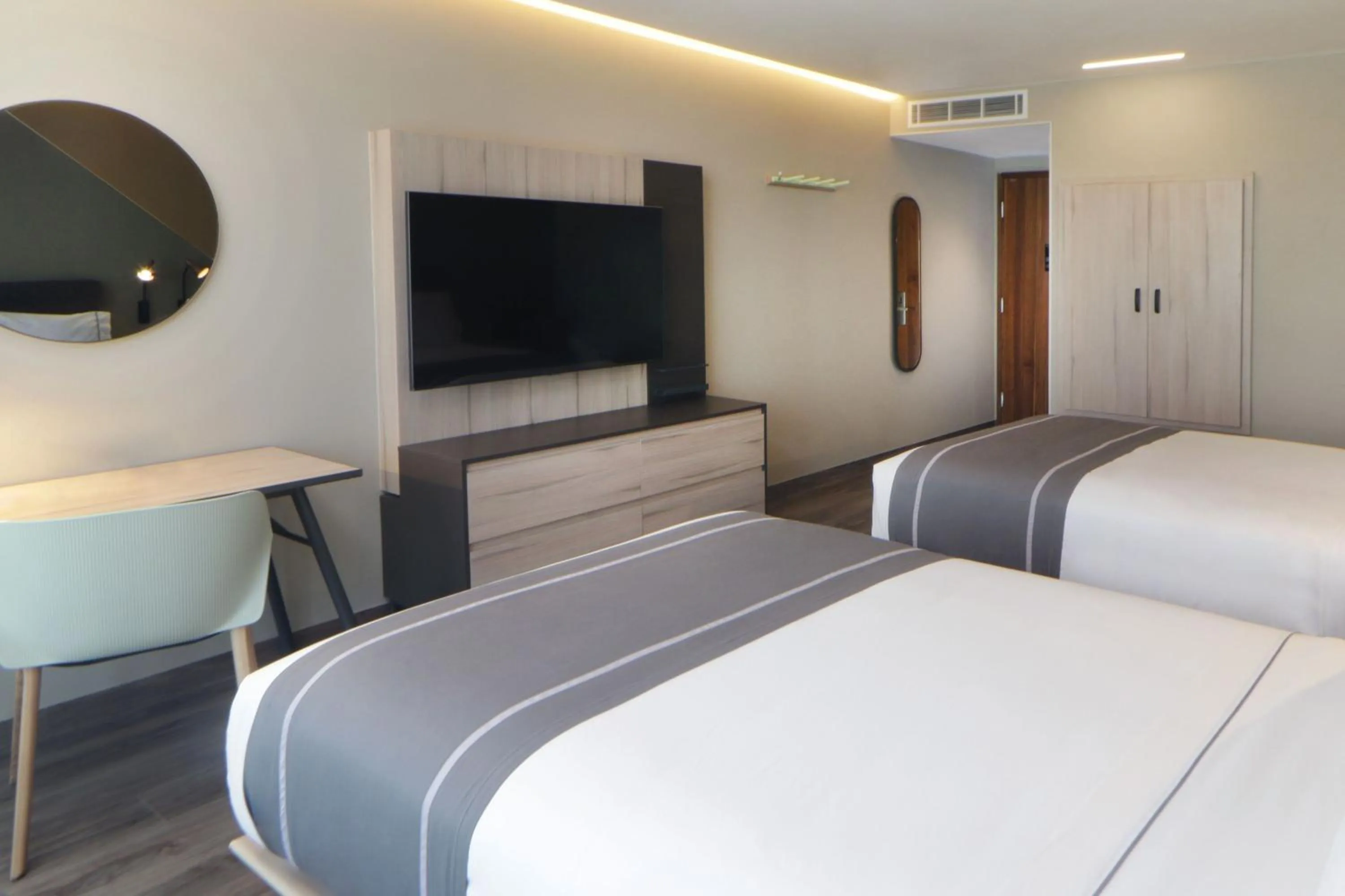 Bedroom, Bed in City Express Plus by Marriott Guadalajara Providencia