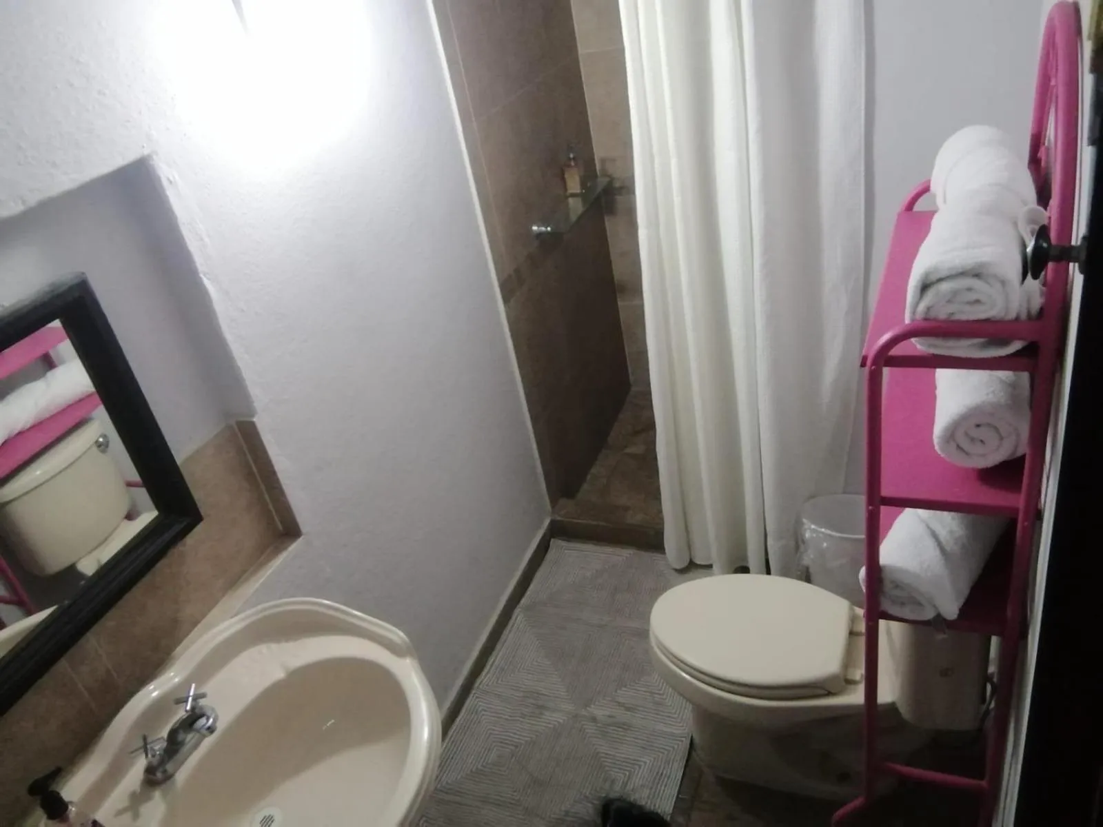 Bathroom in Hotel Santa Ana