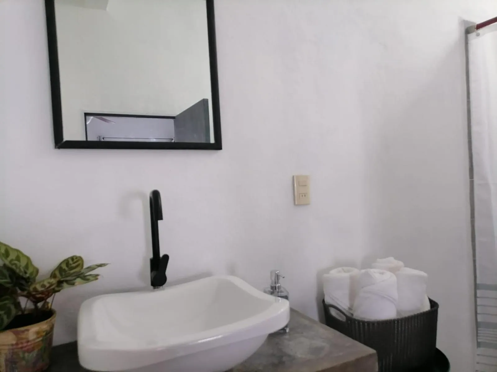 Bathroom in Hotel Santa Ana