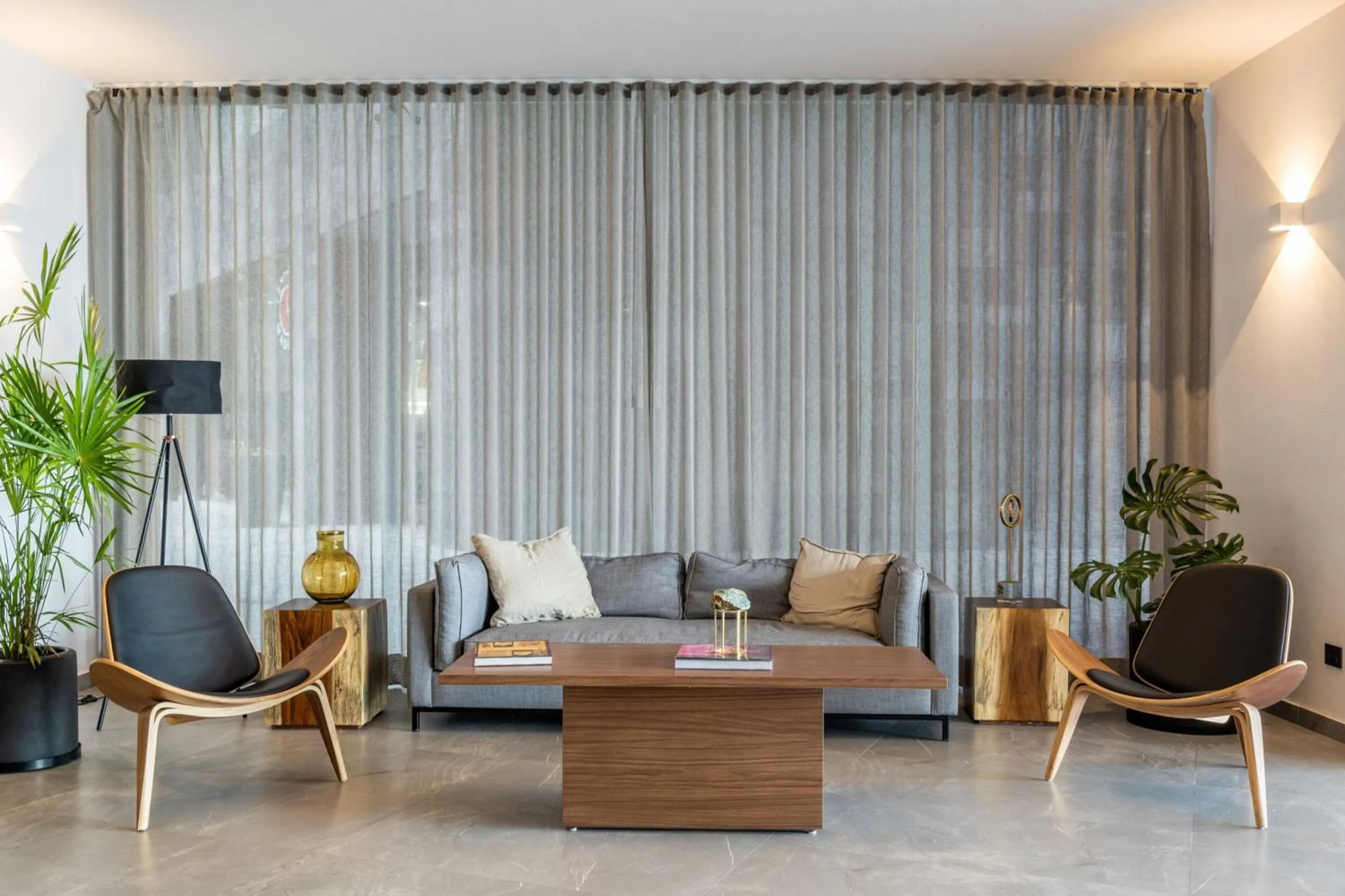 Lobby or reception in City Express Plus by Marriott San Luis Potosi