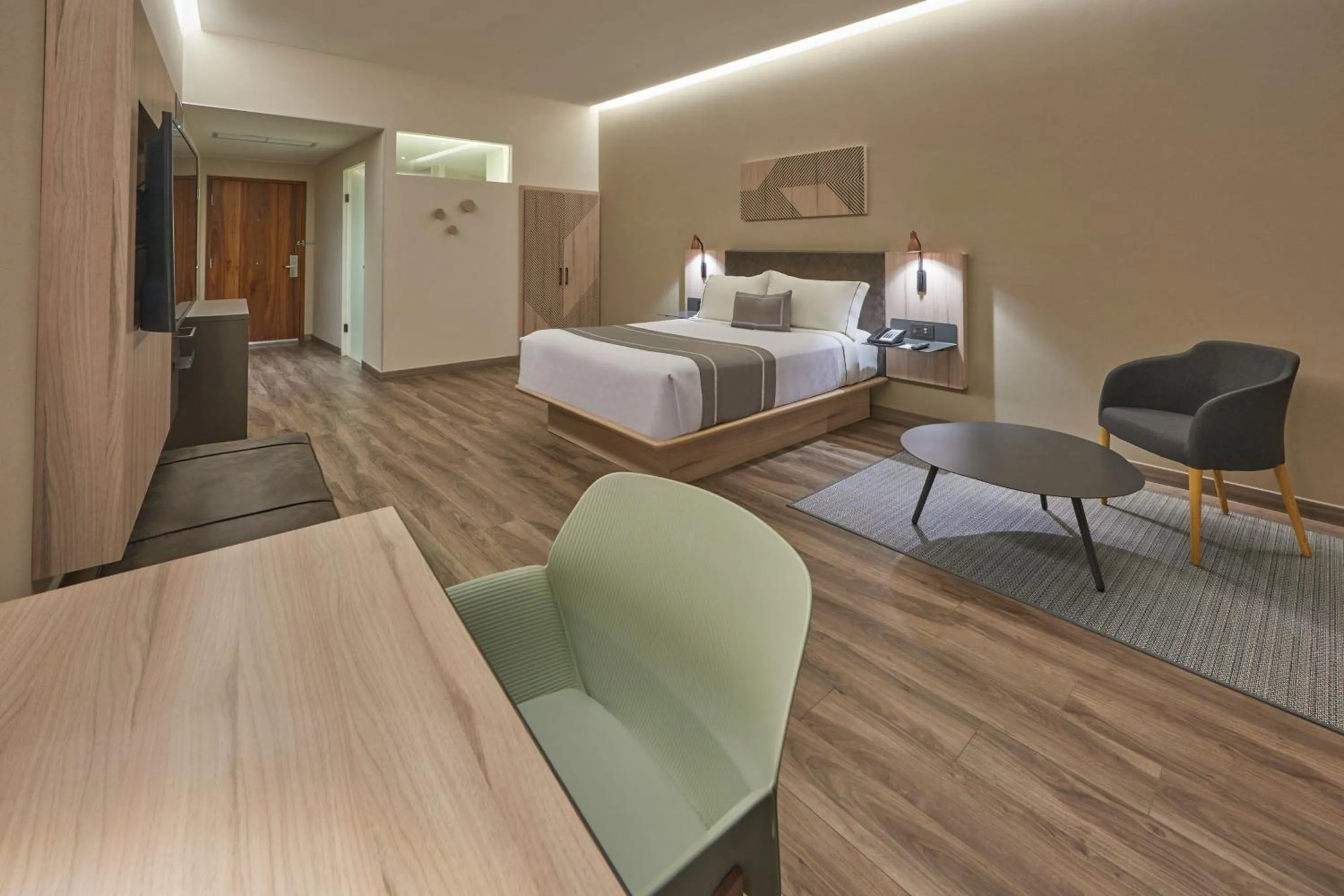 Photo of the whole room, Bed in City Express Plus by Marriott San Luis Potosi