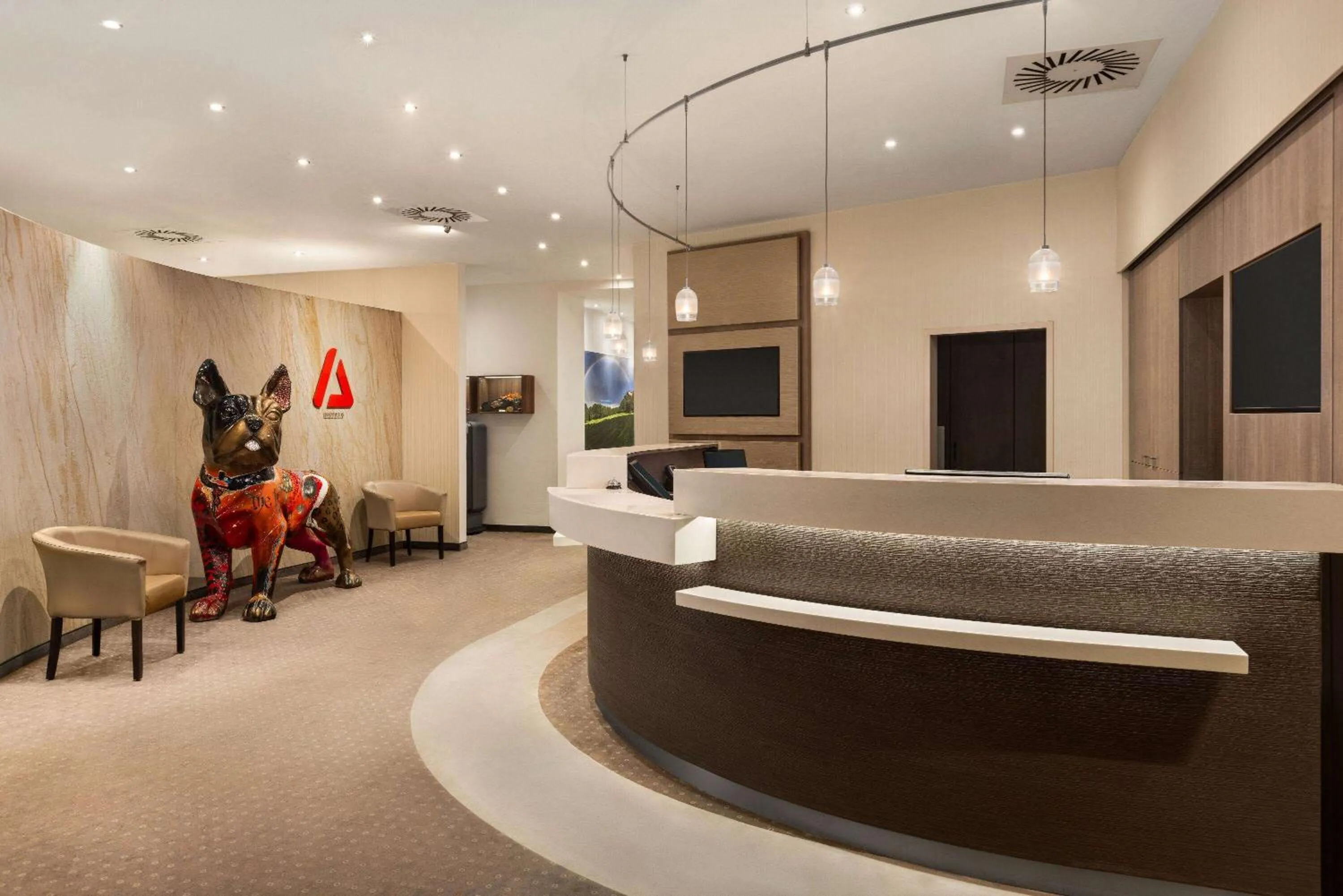 Lobby or reception in Amedia Dresden Elbpromenade, Trademark Collection by Wyndham