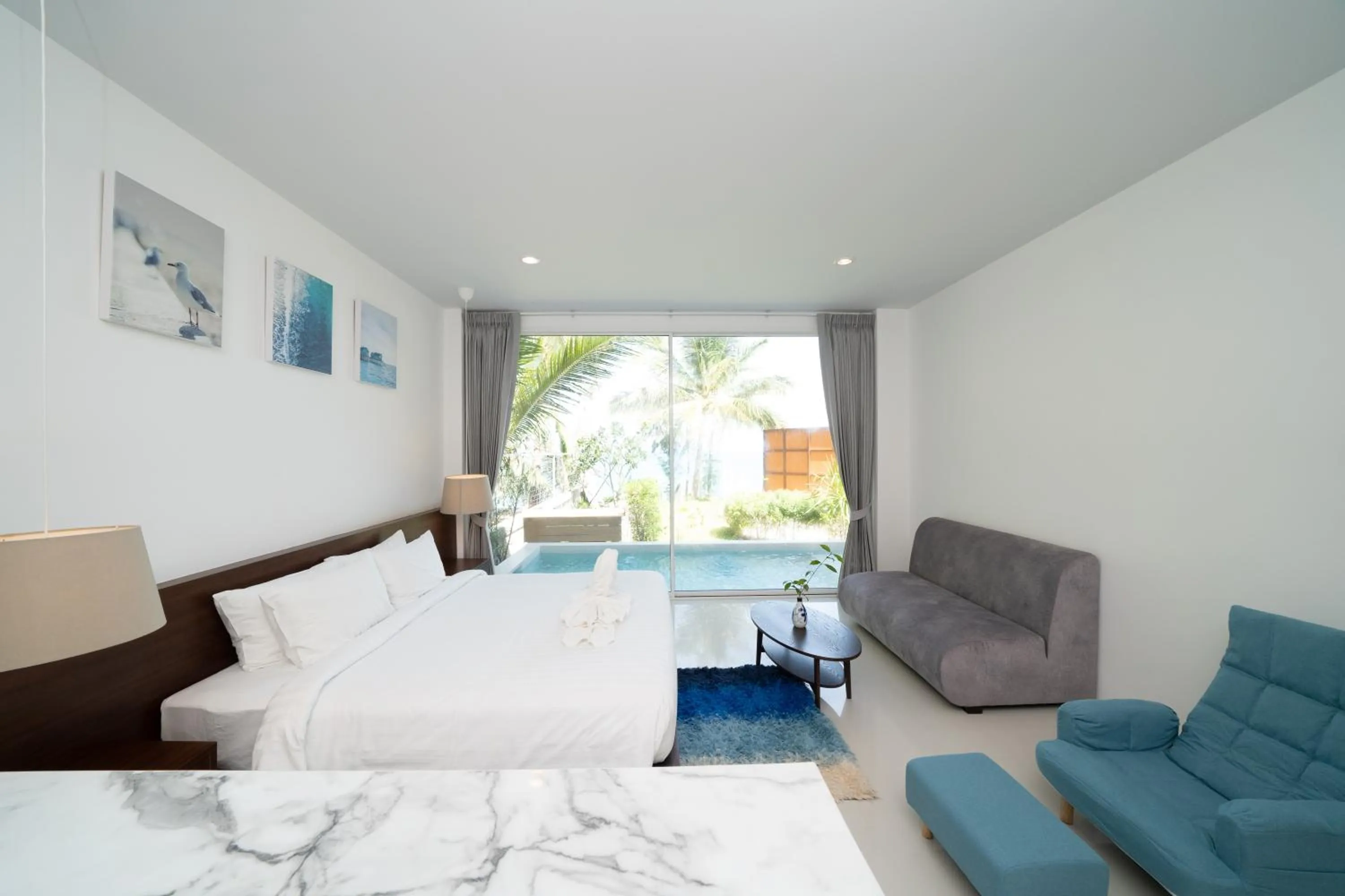 Bed in Resto Sea Resort - Baan Krut