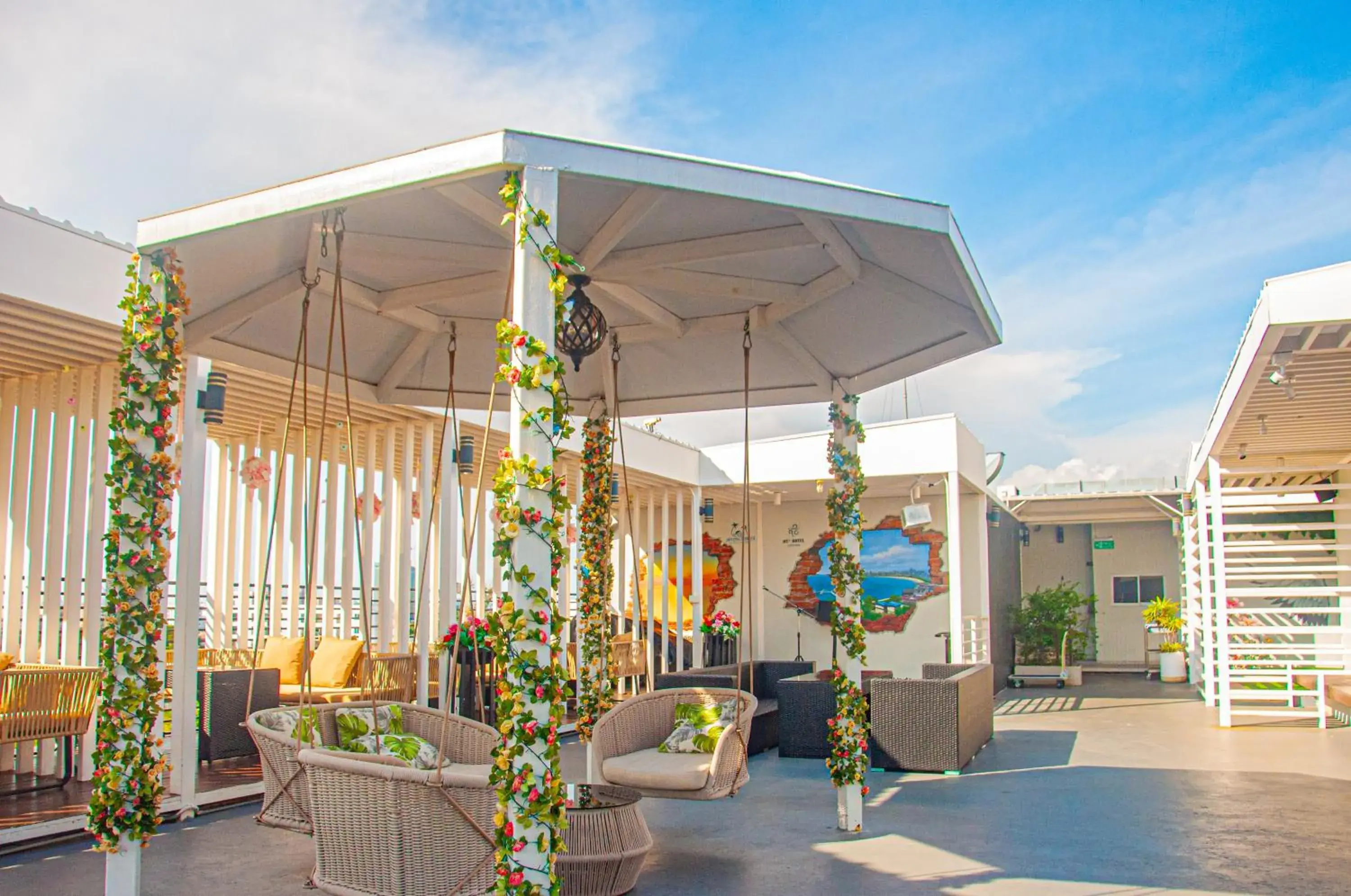 Restaurant/places to eat in HT9 Hotel Restaurant/places to eat in HT9 Hotel