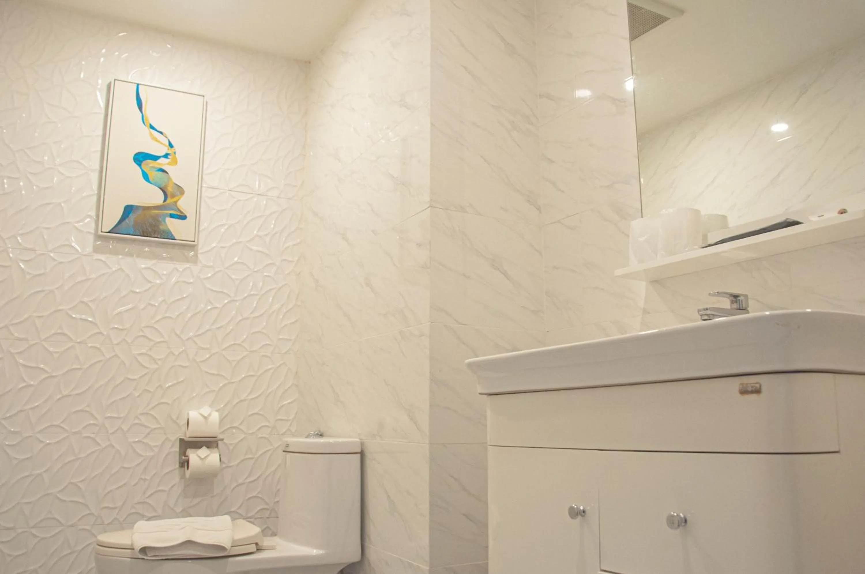 Bathroom in HT9 Hotel