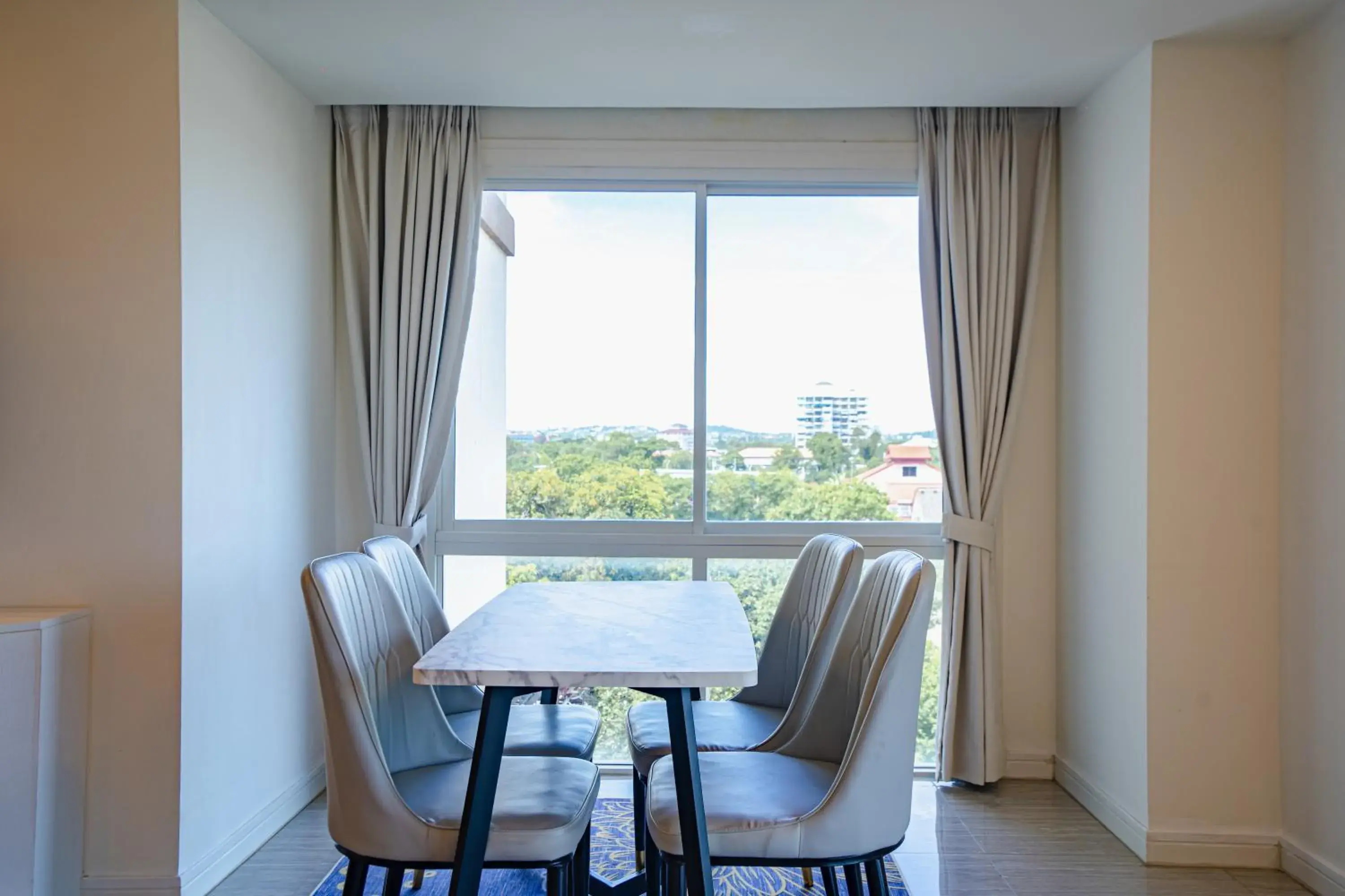 Dining Area in HT9 Hotel