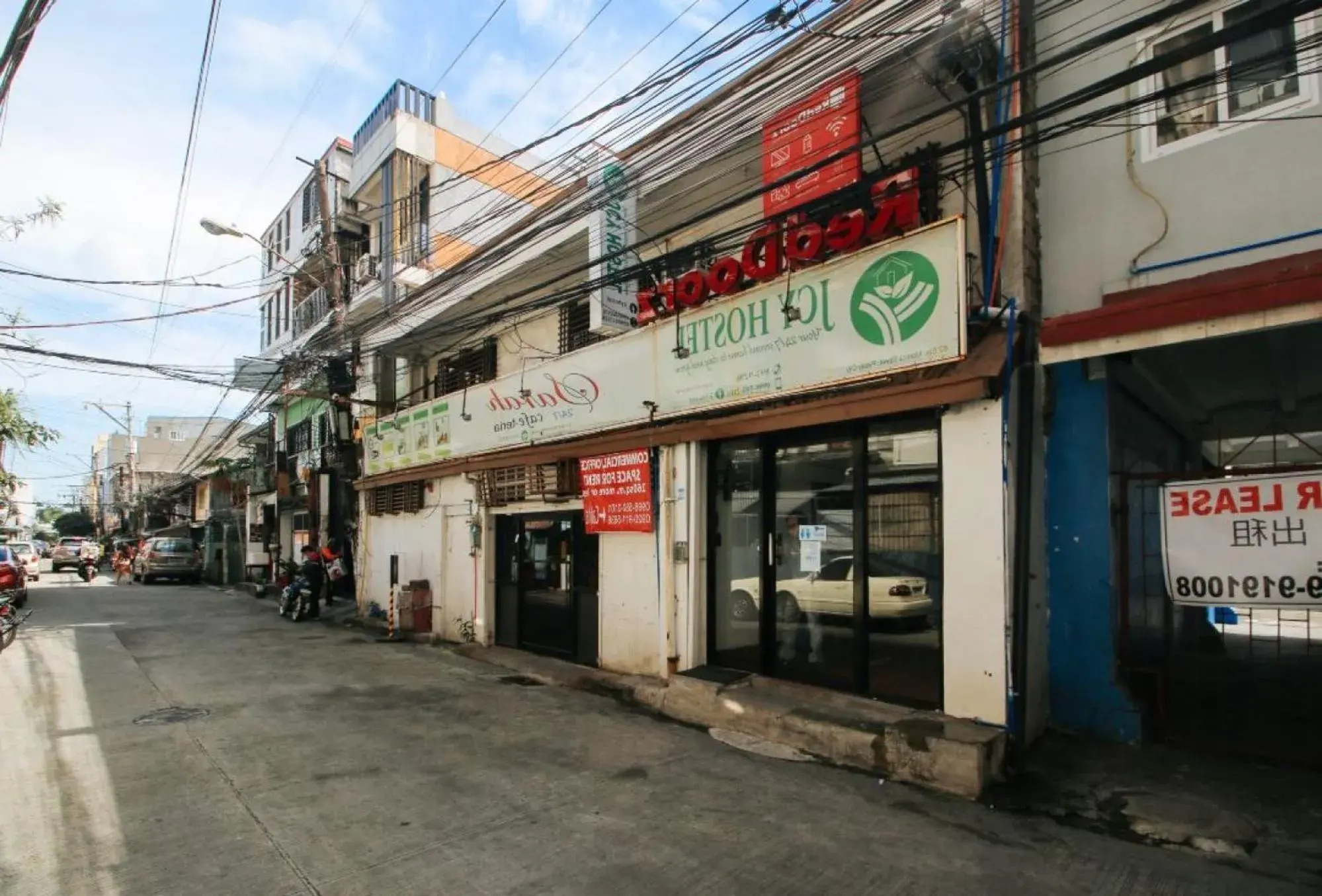 Property building in RedDoorz near OWWA Pasay Property building in RedDoorz near OWWA Pasay