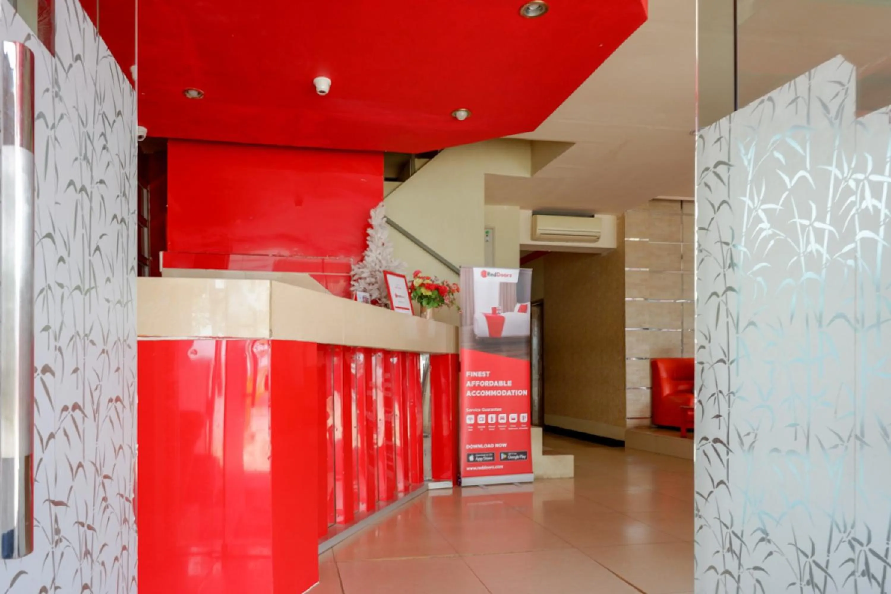 Lobby or reception in RedDoorz near Kendari Beach 2