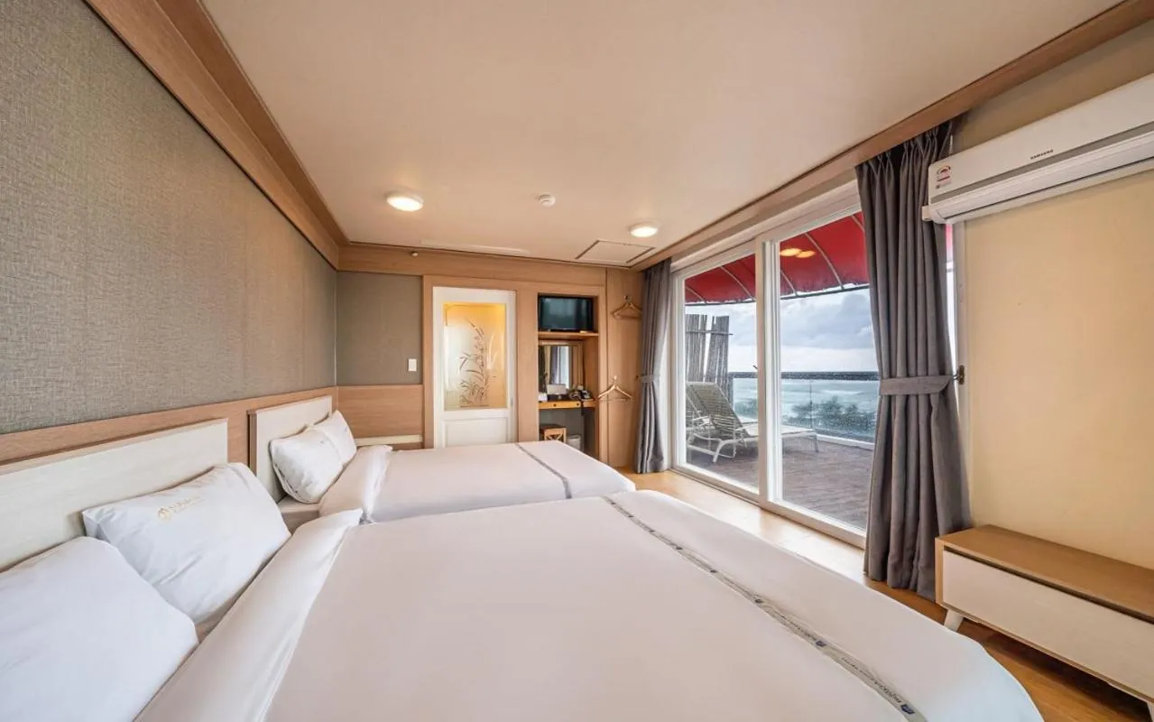 Bed in BENIKEA San&Bada Jumunjin Resort